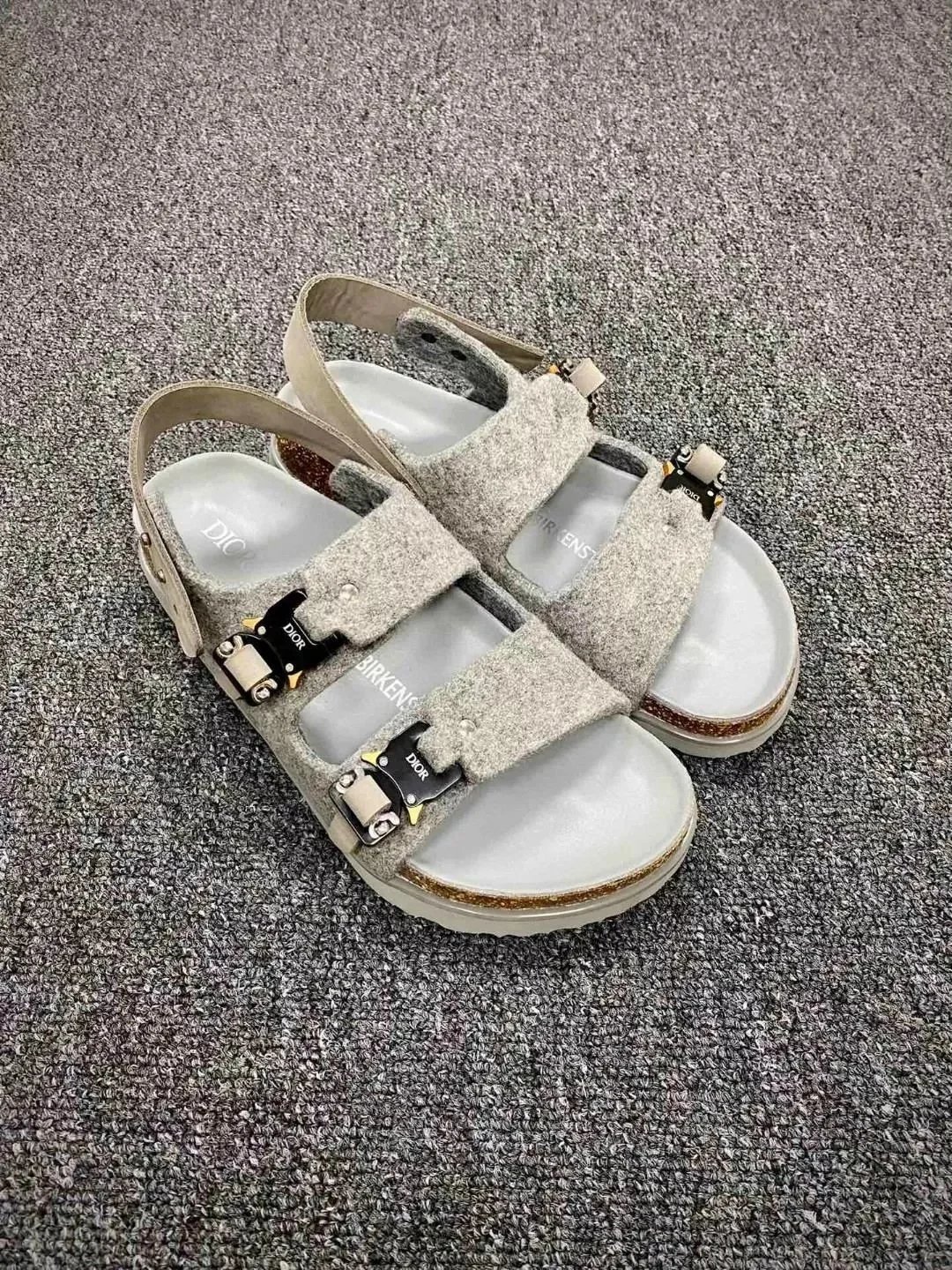 Dior Tokio x Birkenstock-Wool gray parallel bars