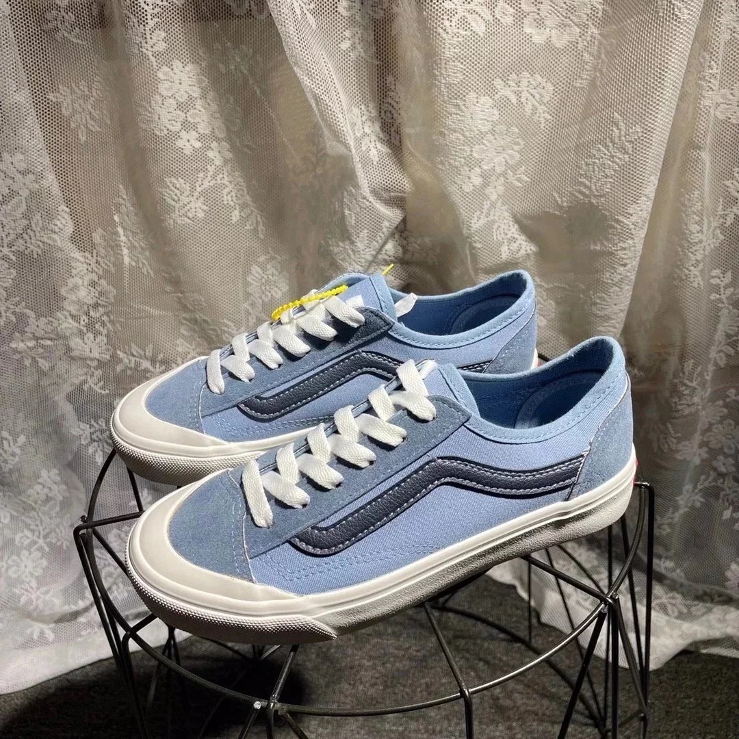 9 Haze blue