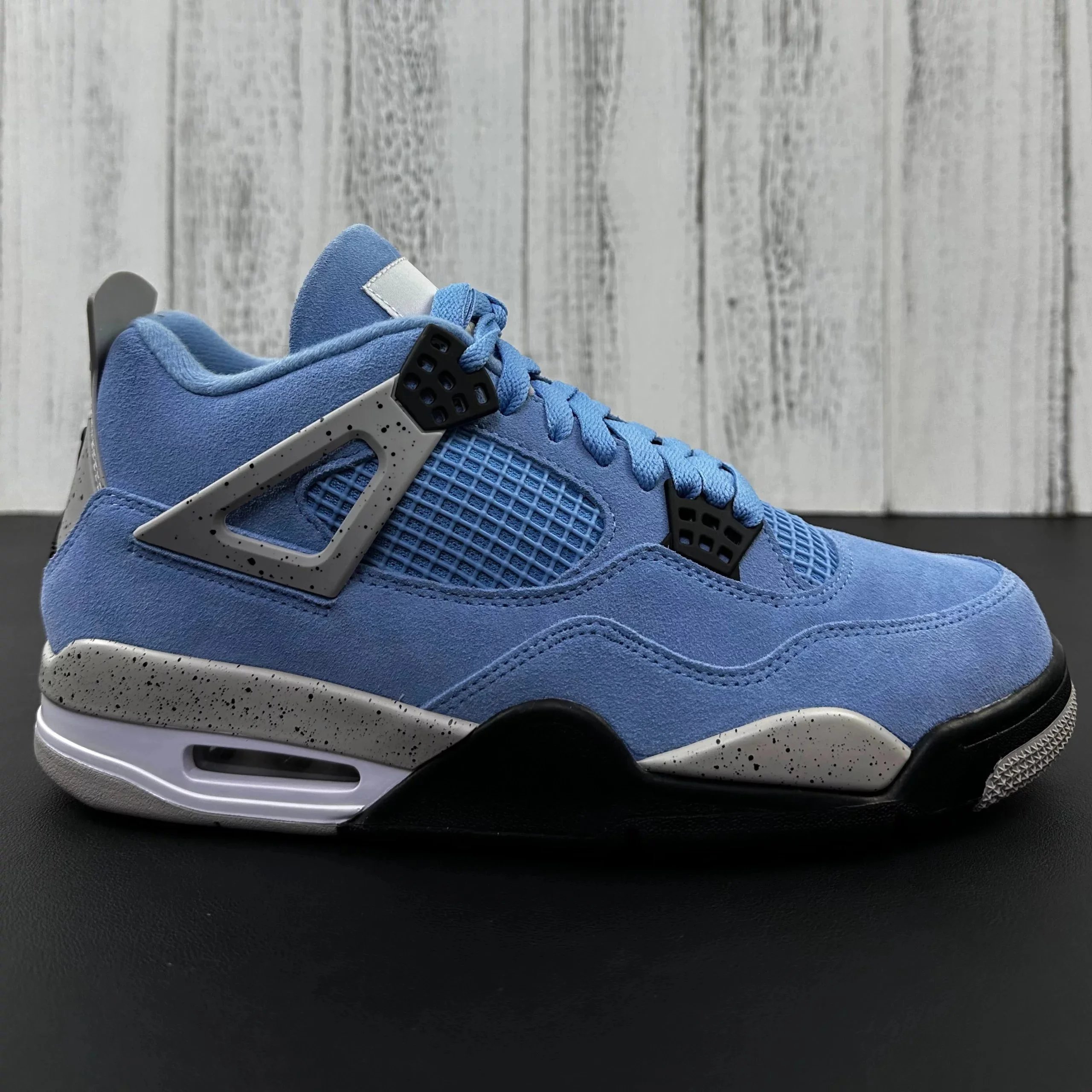 University Blue CT8527-400