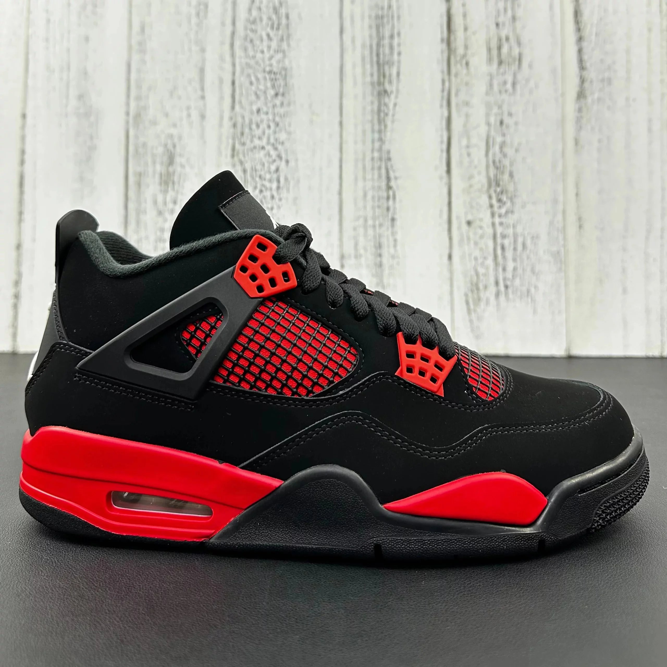 Red Lightning CT8527-016