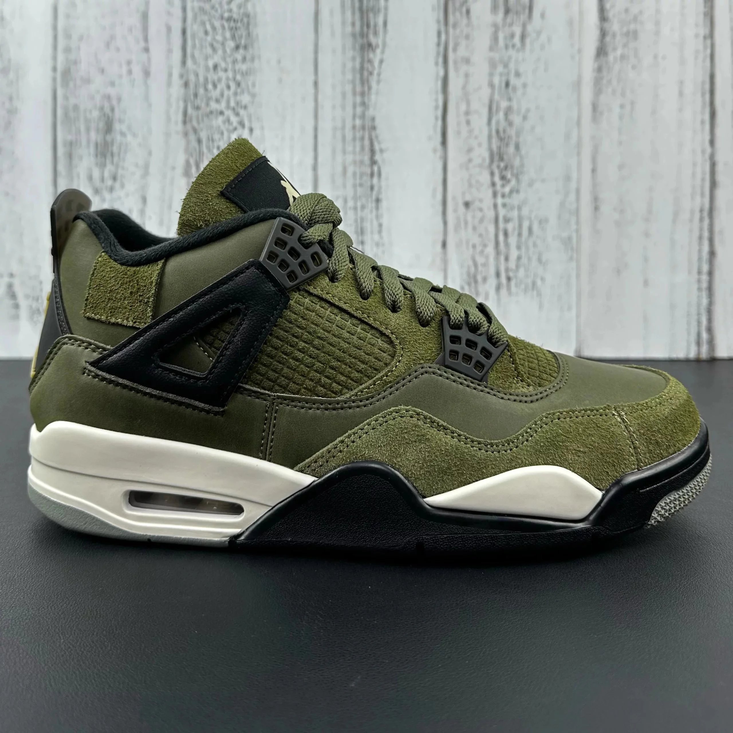 FB9927-200 Army Green