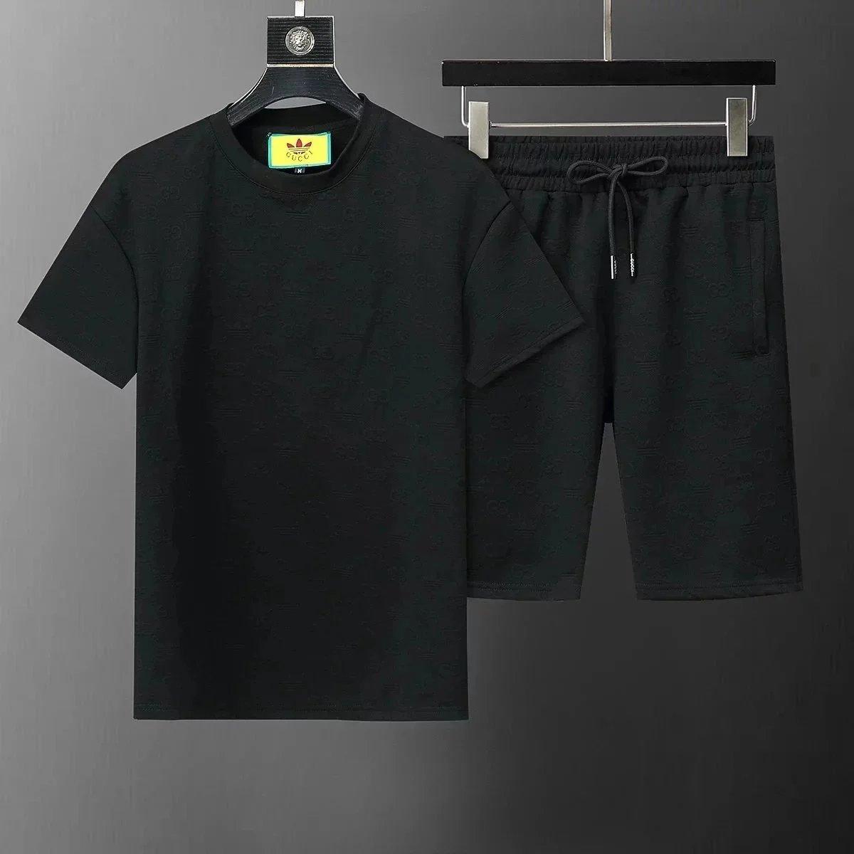 01 Black