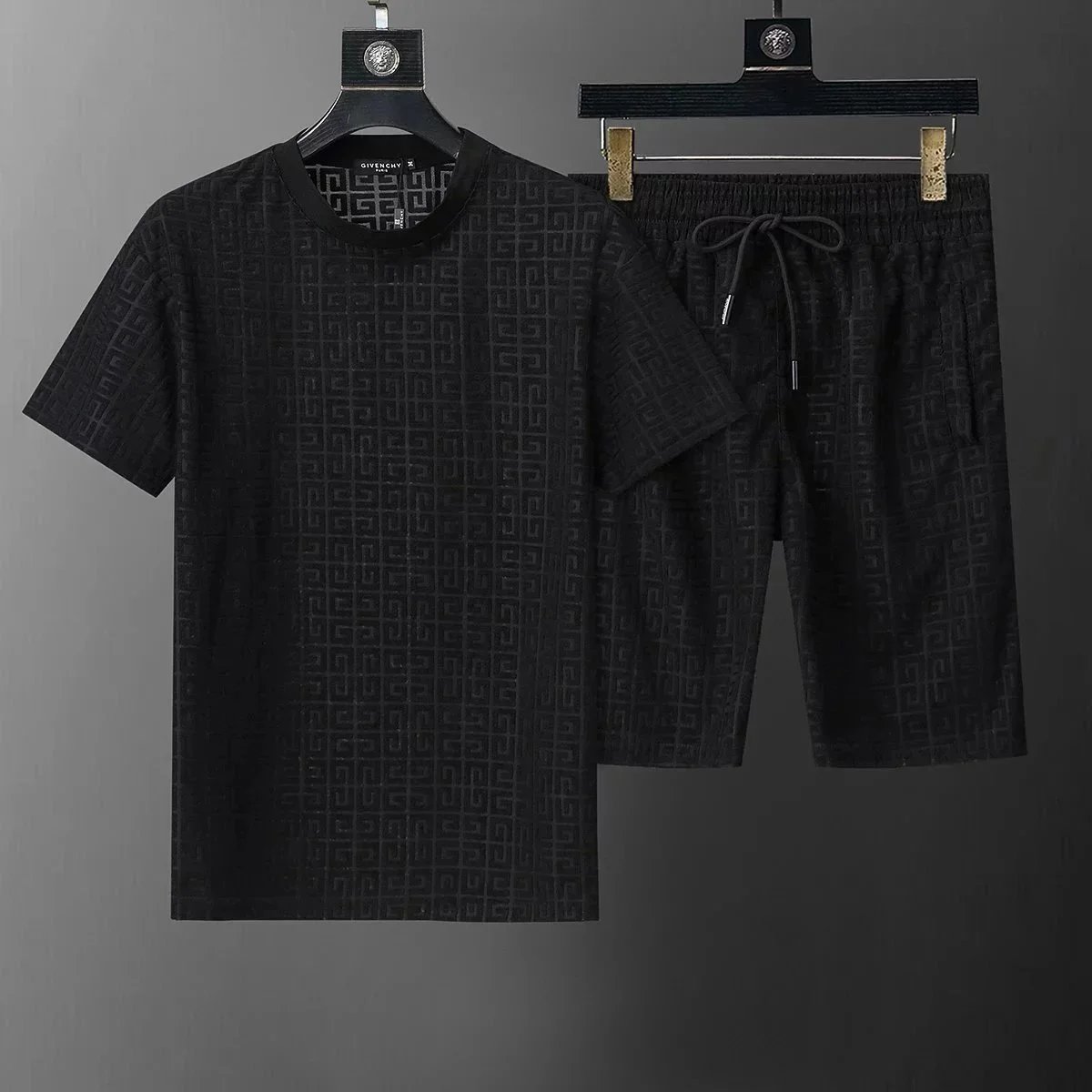 8 black