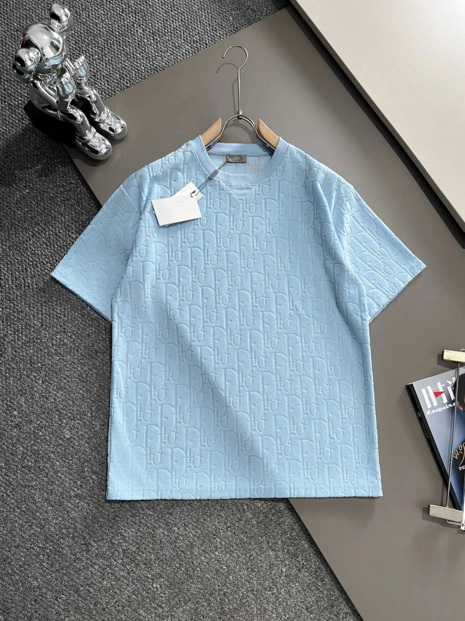 29 Blue top