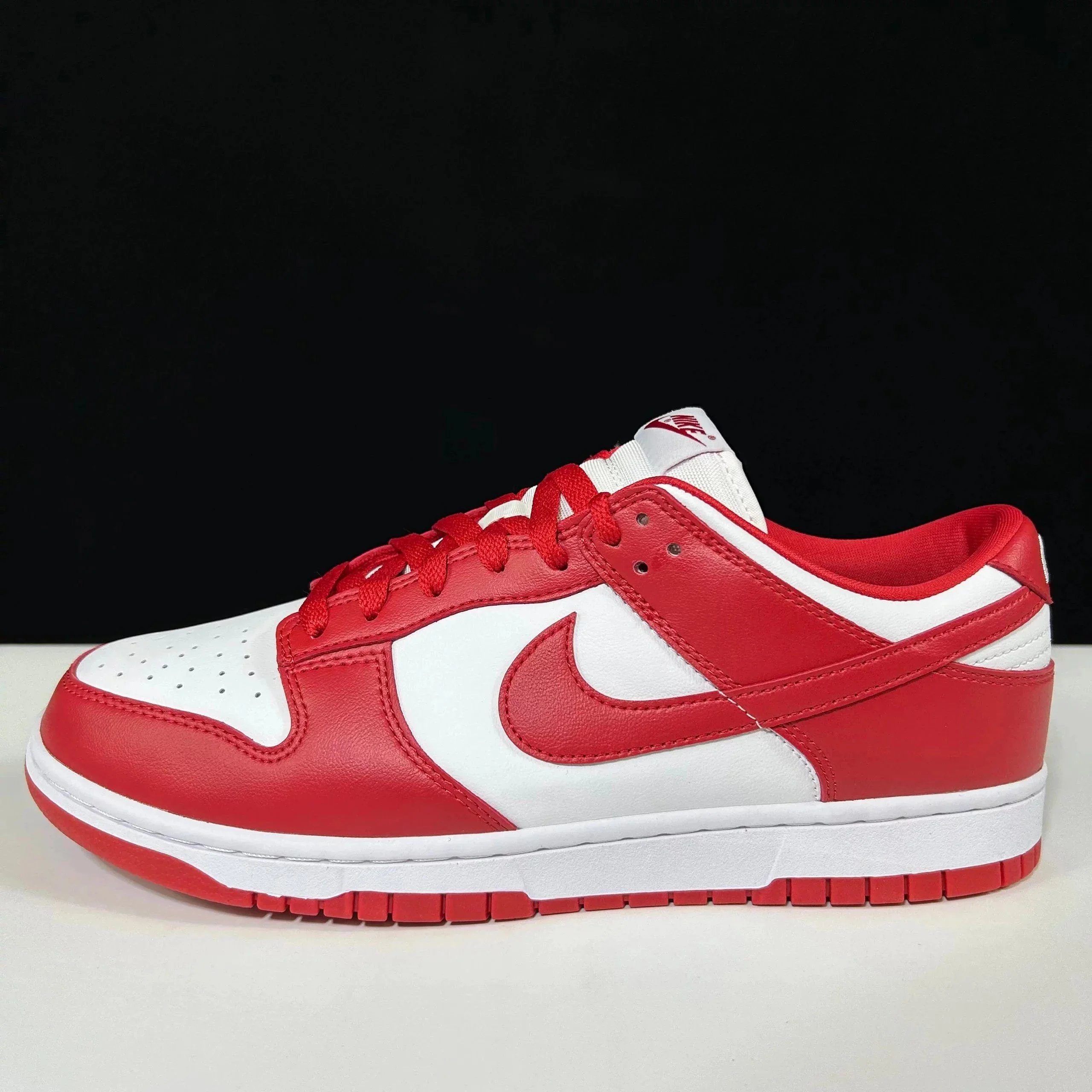 Dunk White and Red