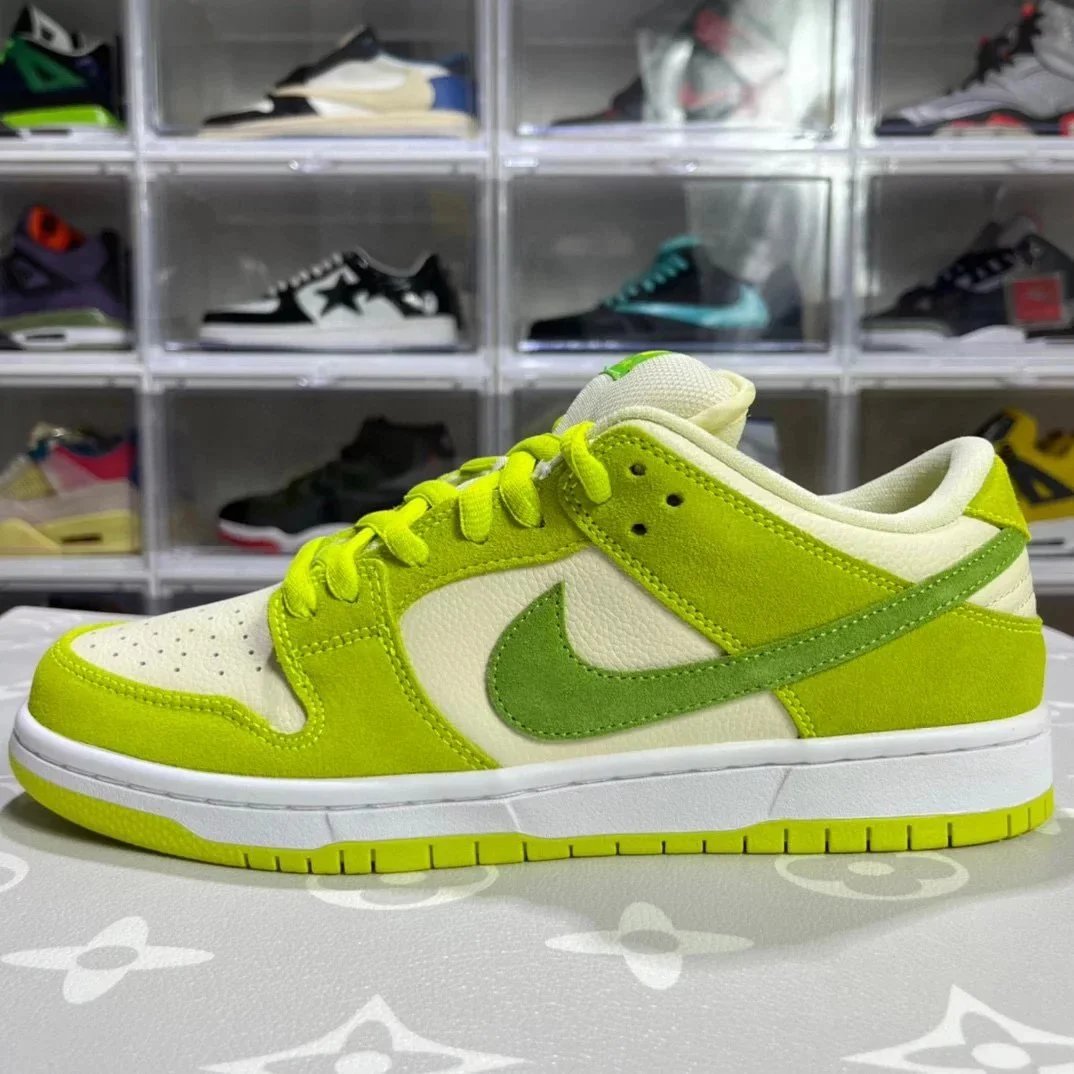 Dunk Apple Green
