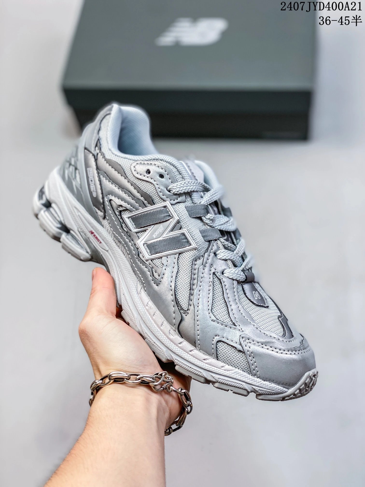 07 Gray