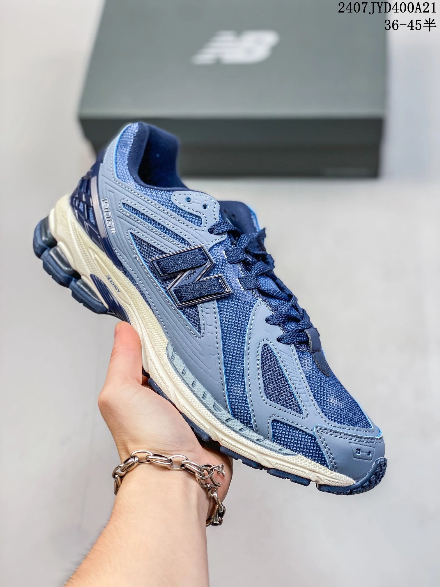 11 blue