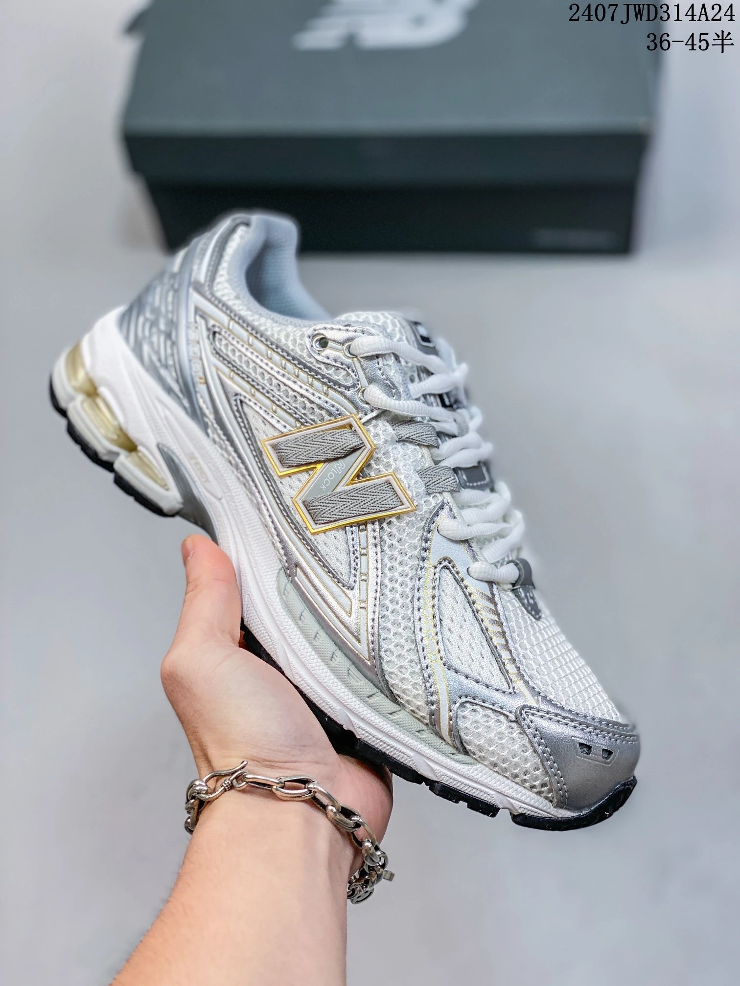 19 white