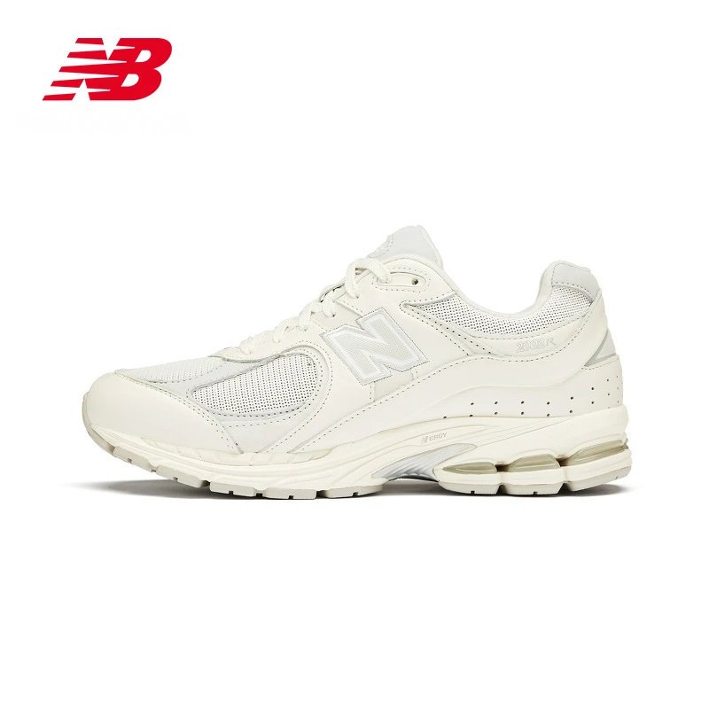 32 meters of white