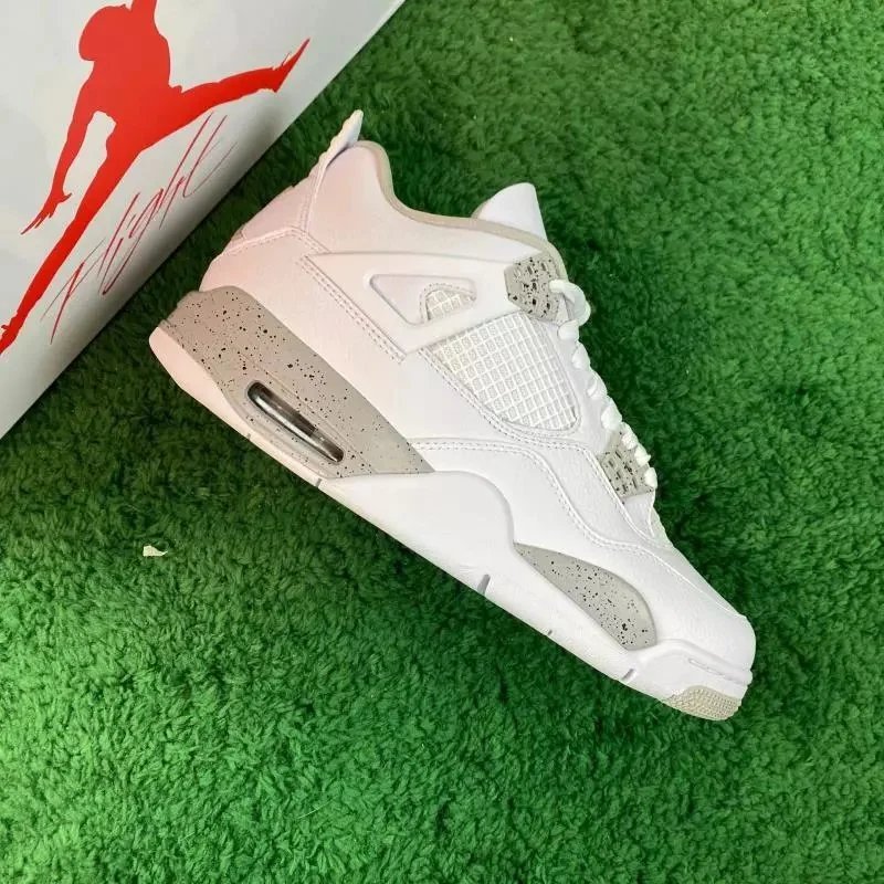 White Oreo (CT8527-100)