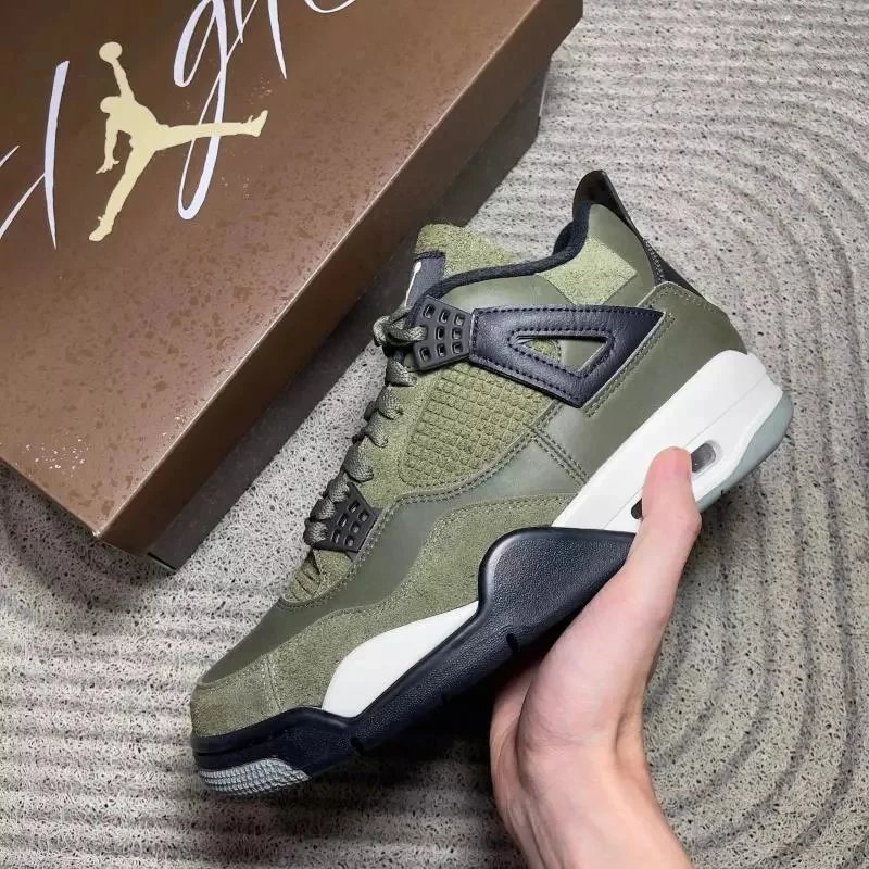 Army Green (FB9927-200)