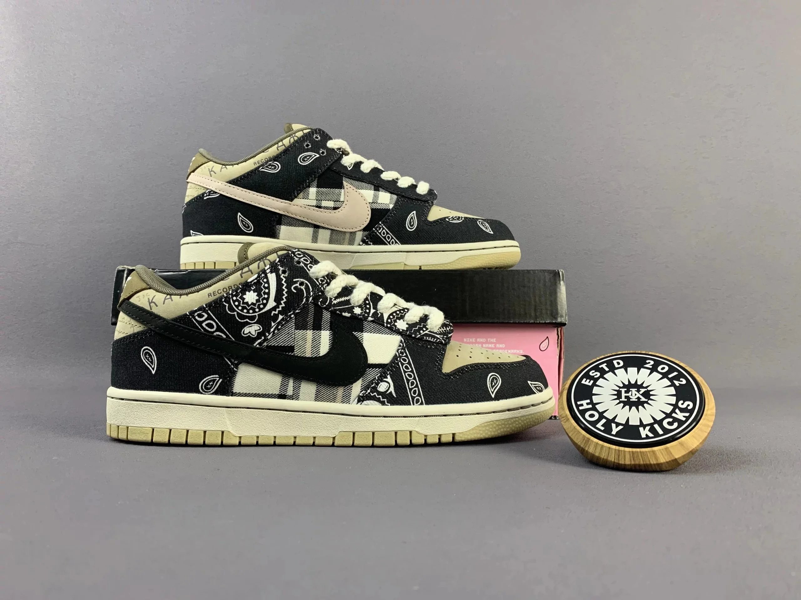 TS Jackboys cashew flowers