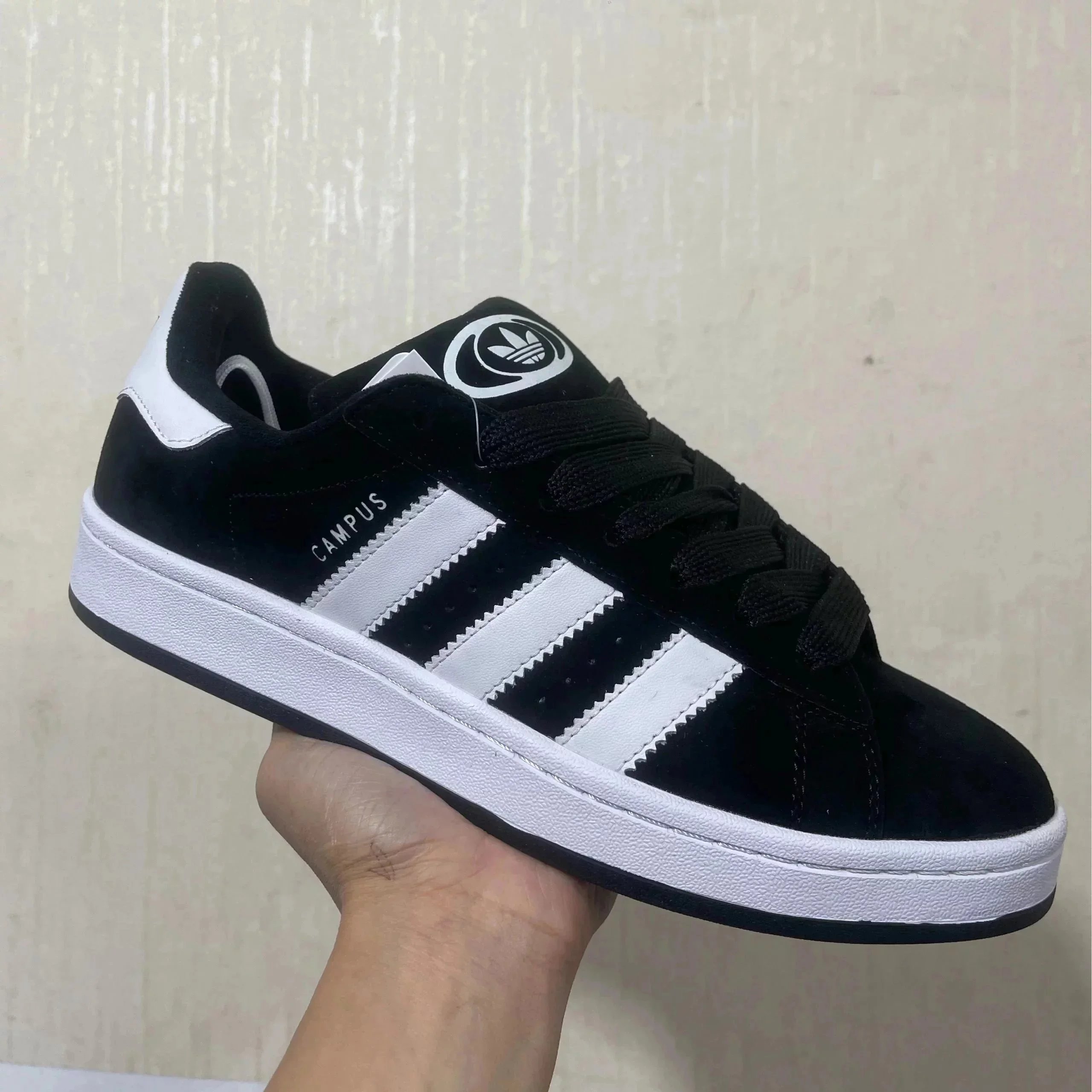Black White (3)
