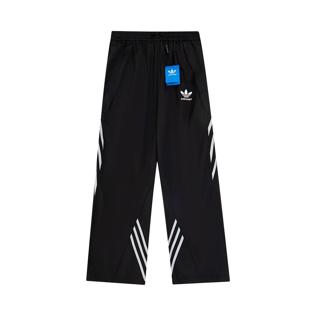 01 Black