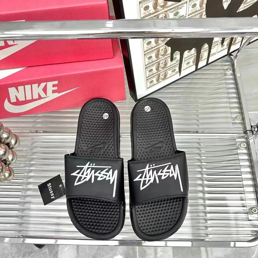 Stussy black