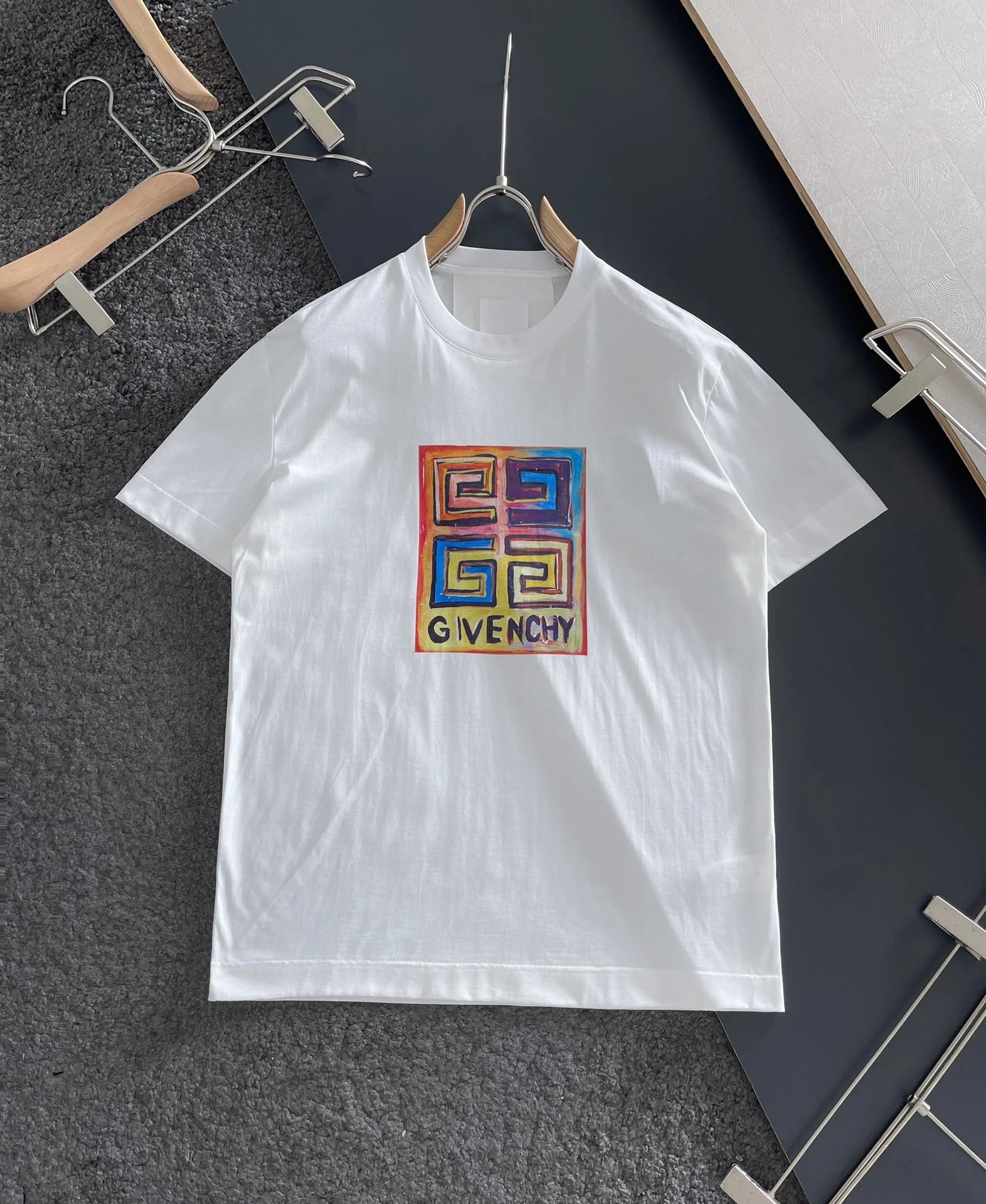 05 white
