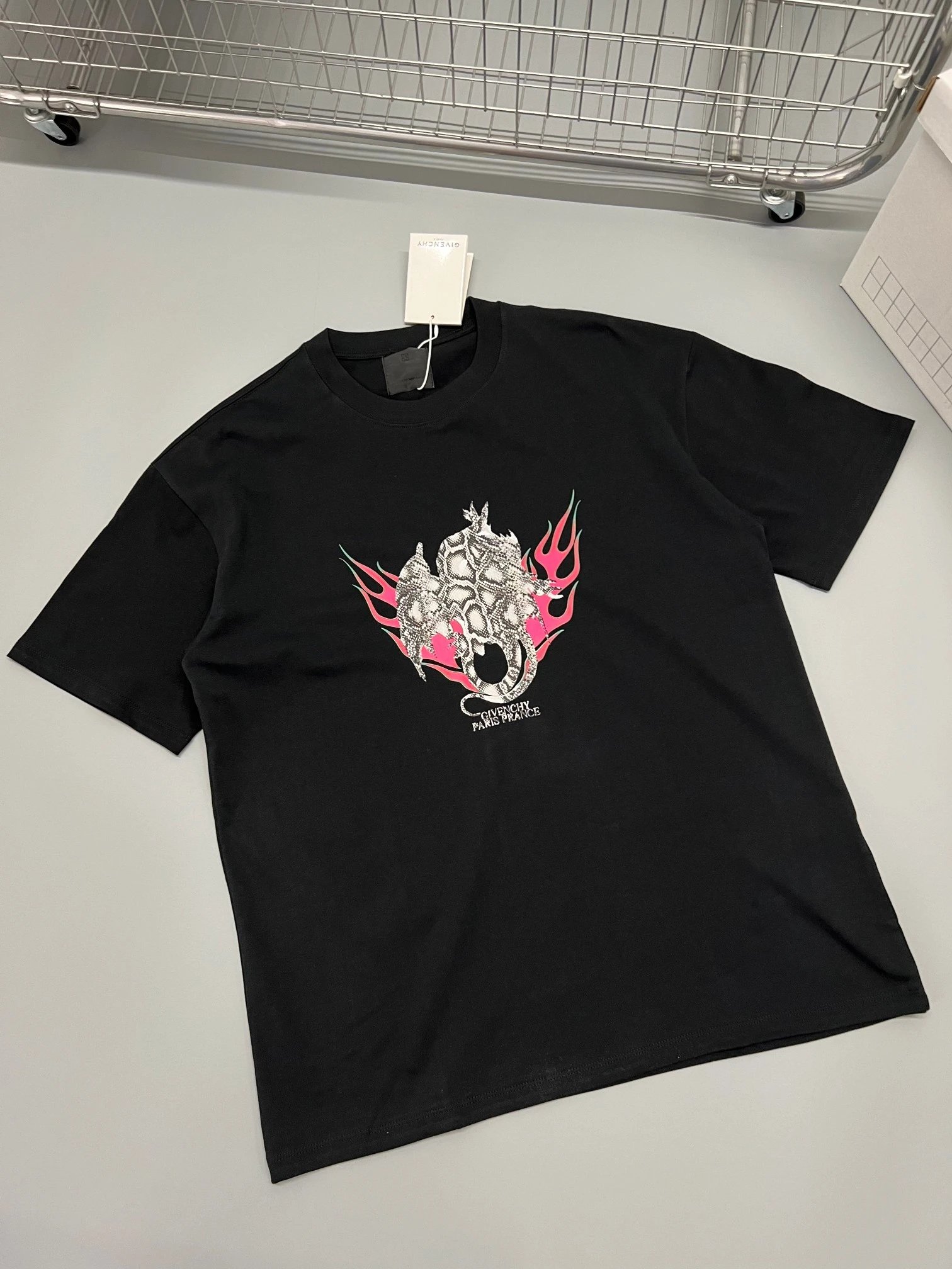 13 black