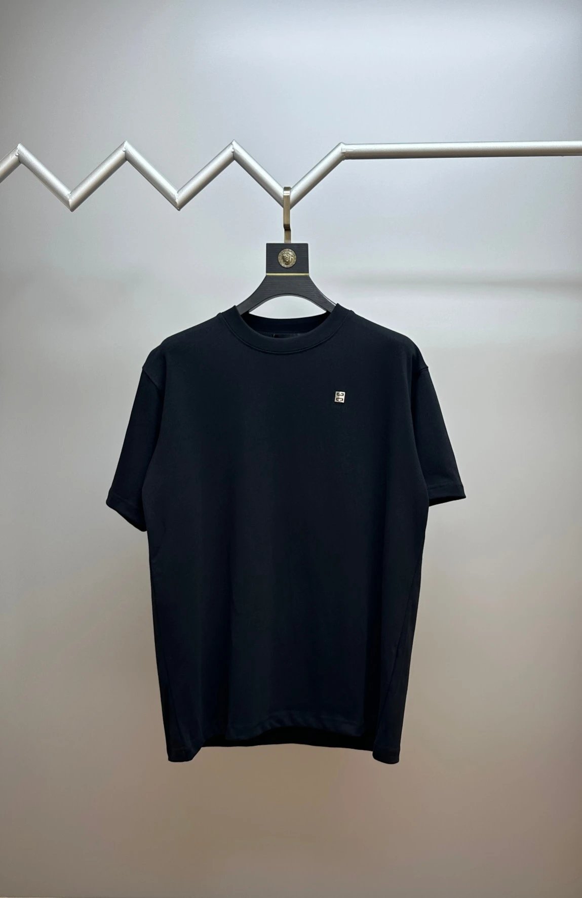 39 black