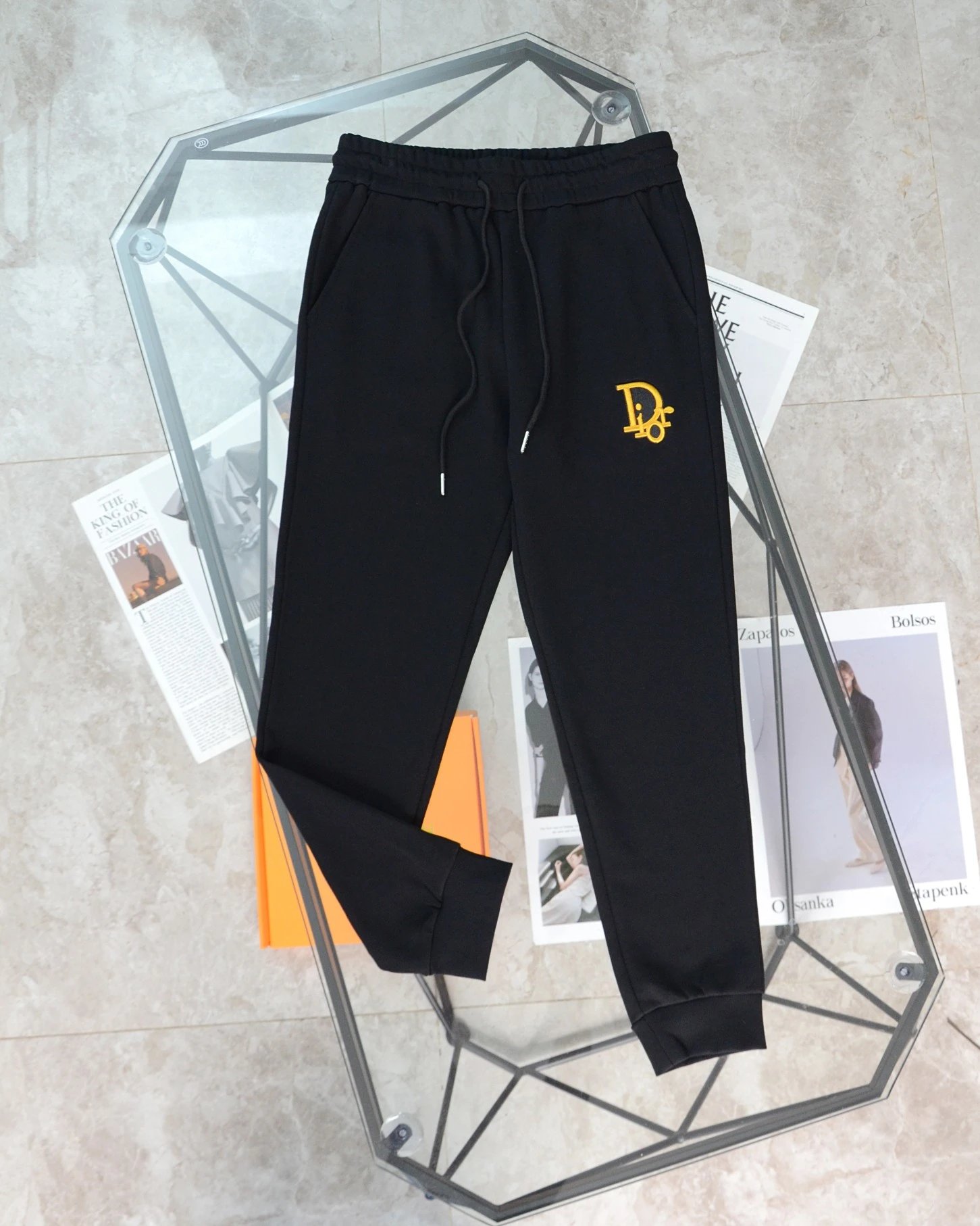 31 black