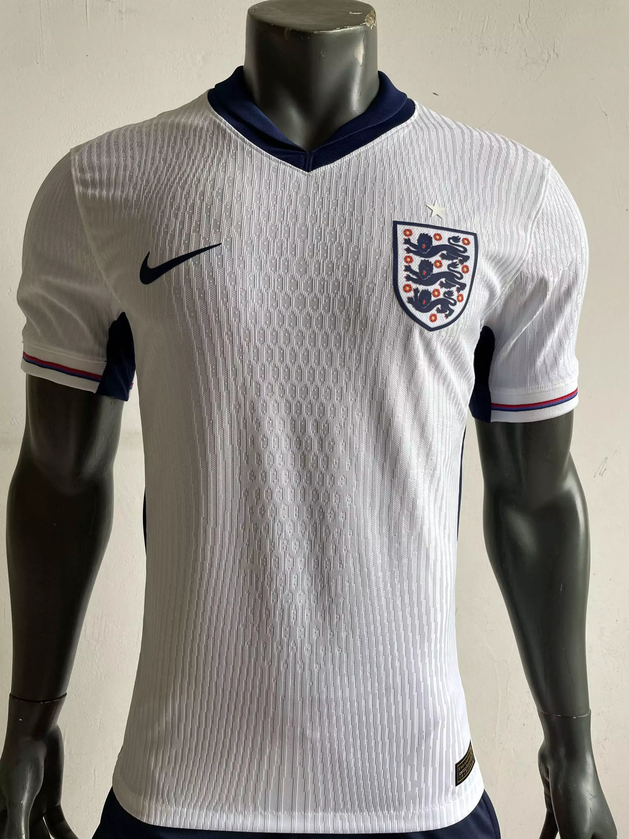 01 England home