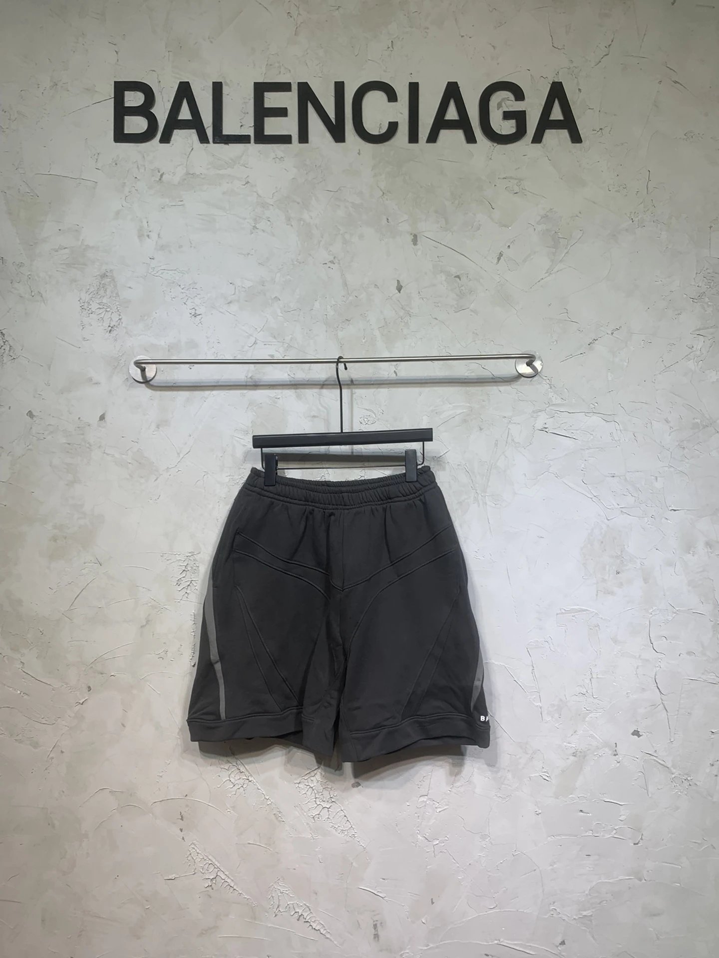 7 black