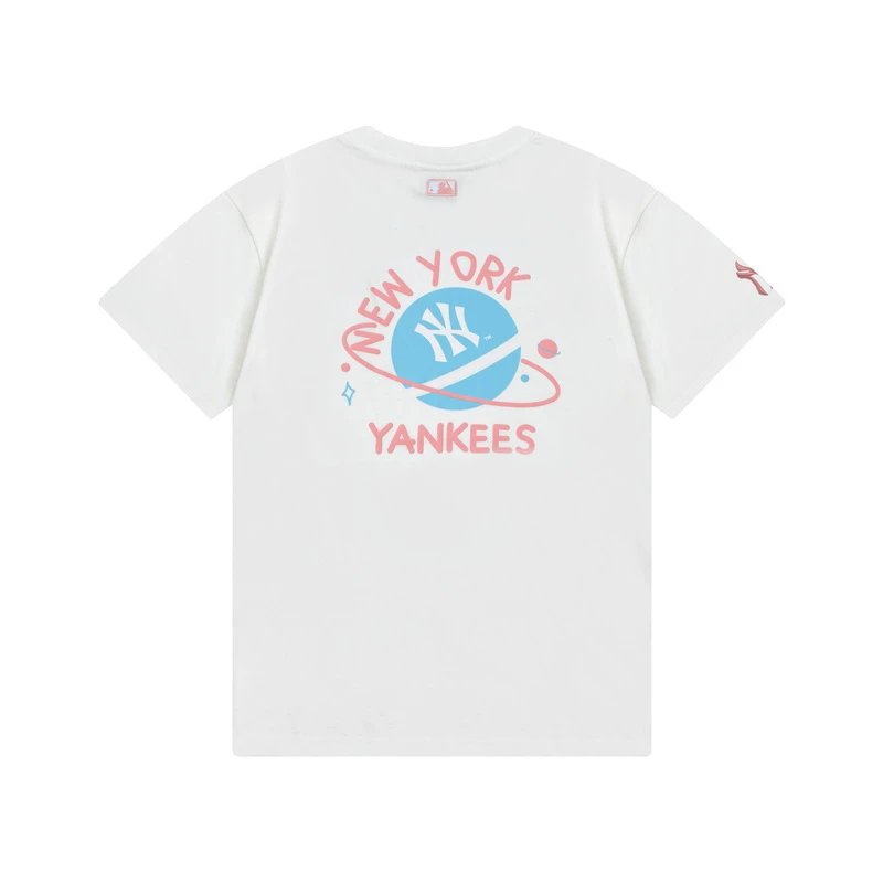 29 white