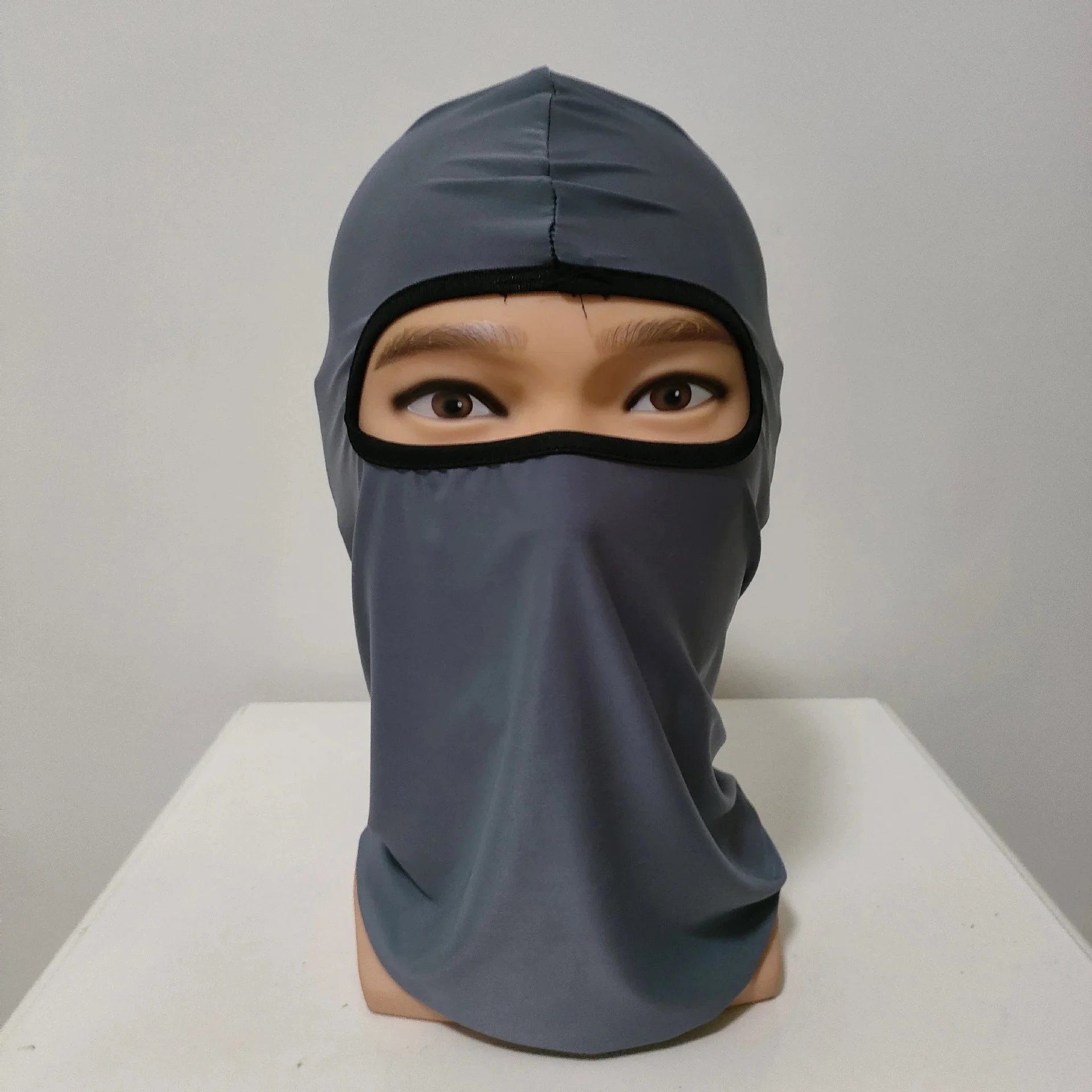 MZ 06-02 Medium gray