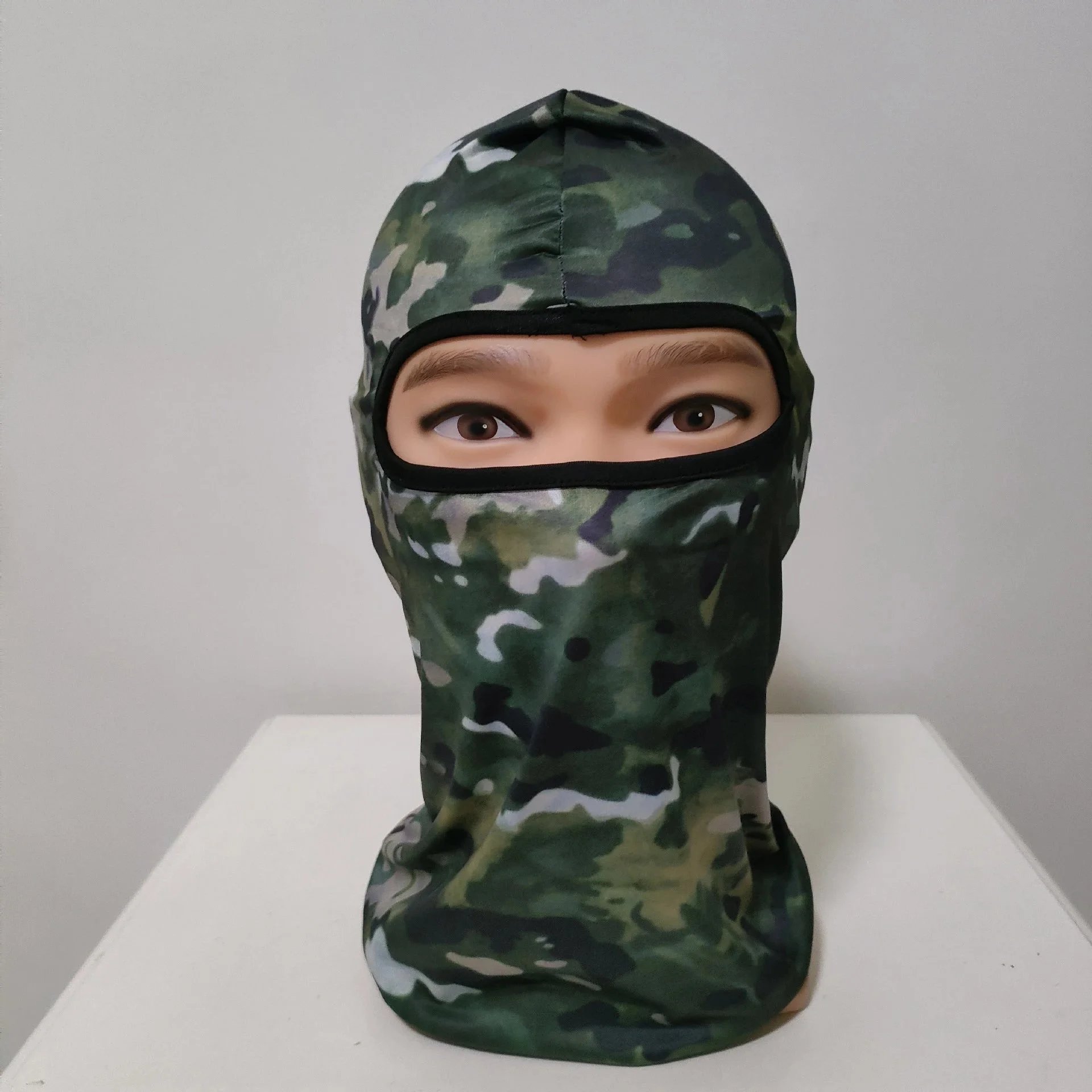 MZ 06-06 Camouflage green