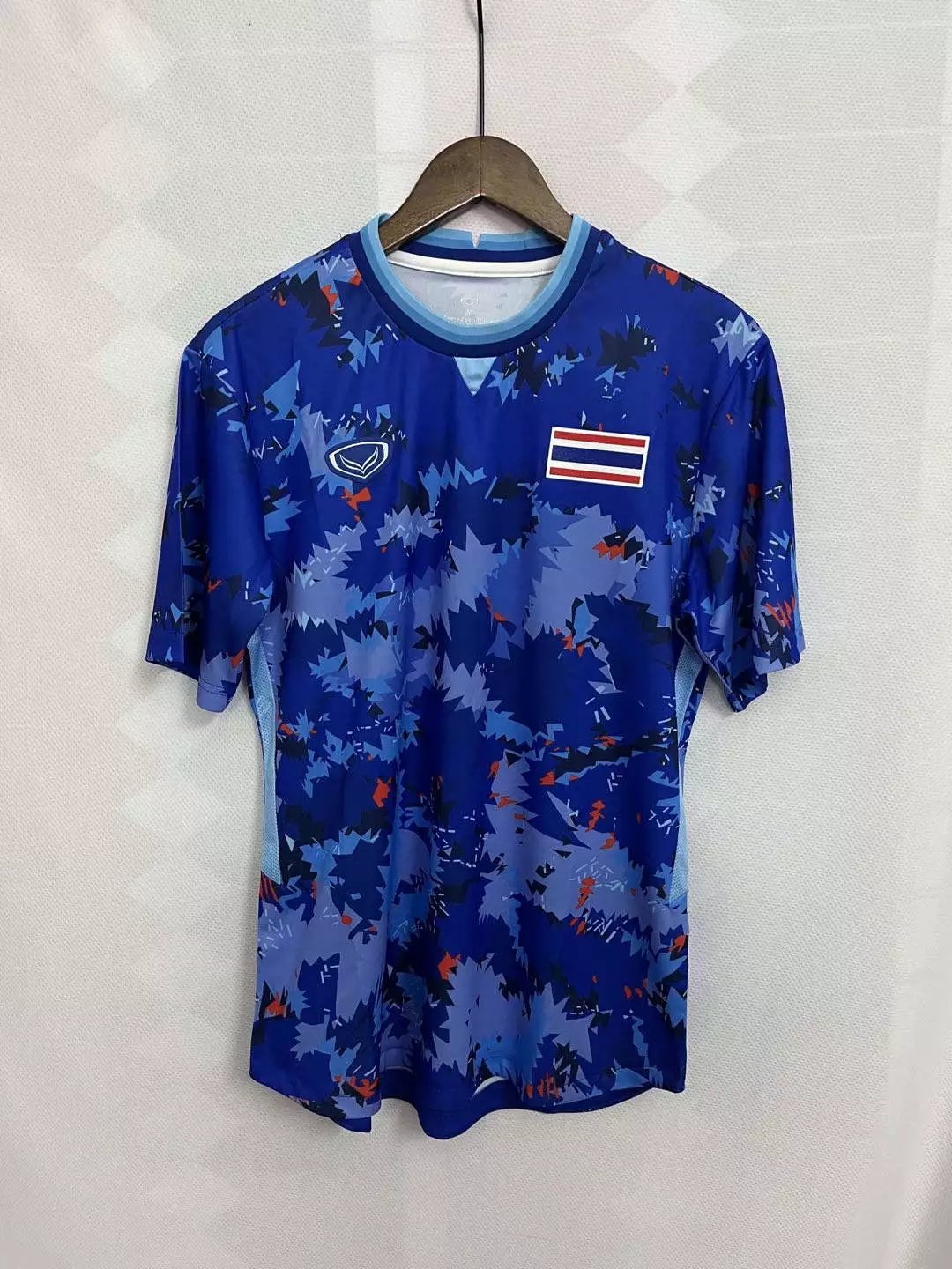 09 Blue 006