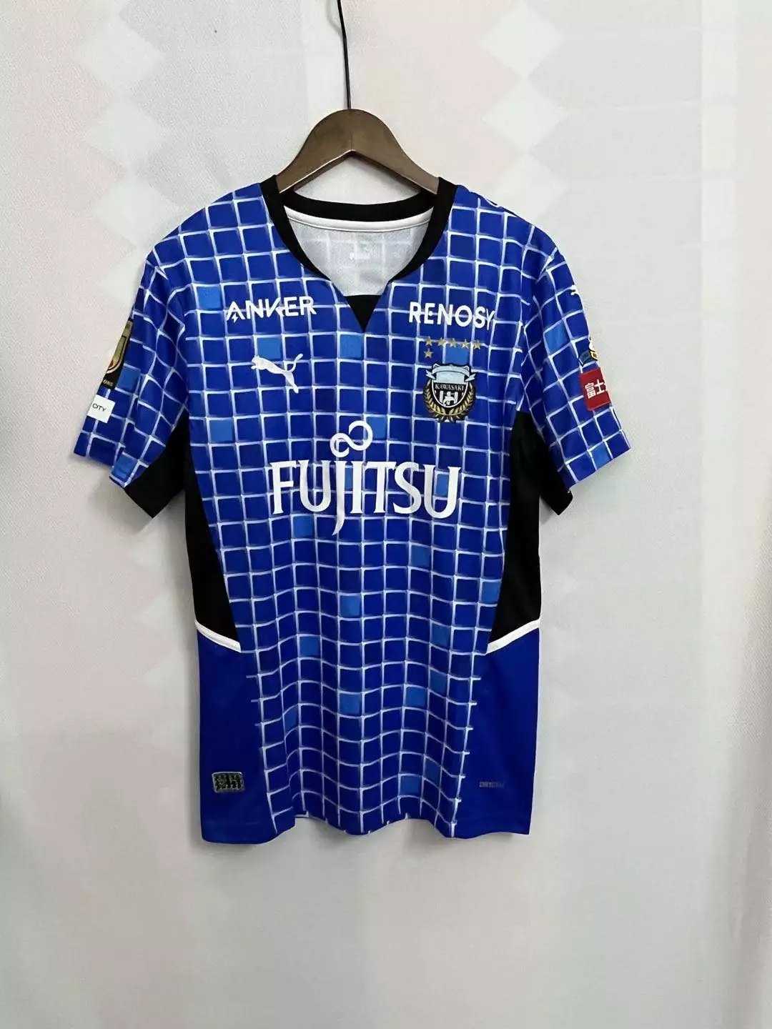 10 blue 006