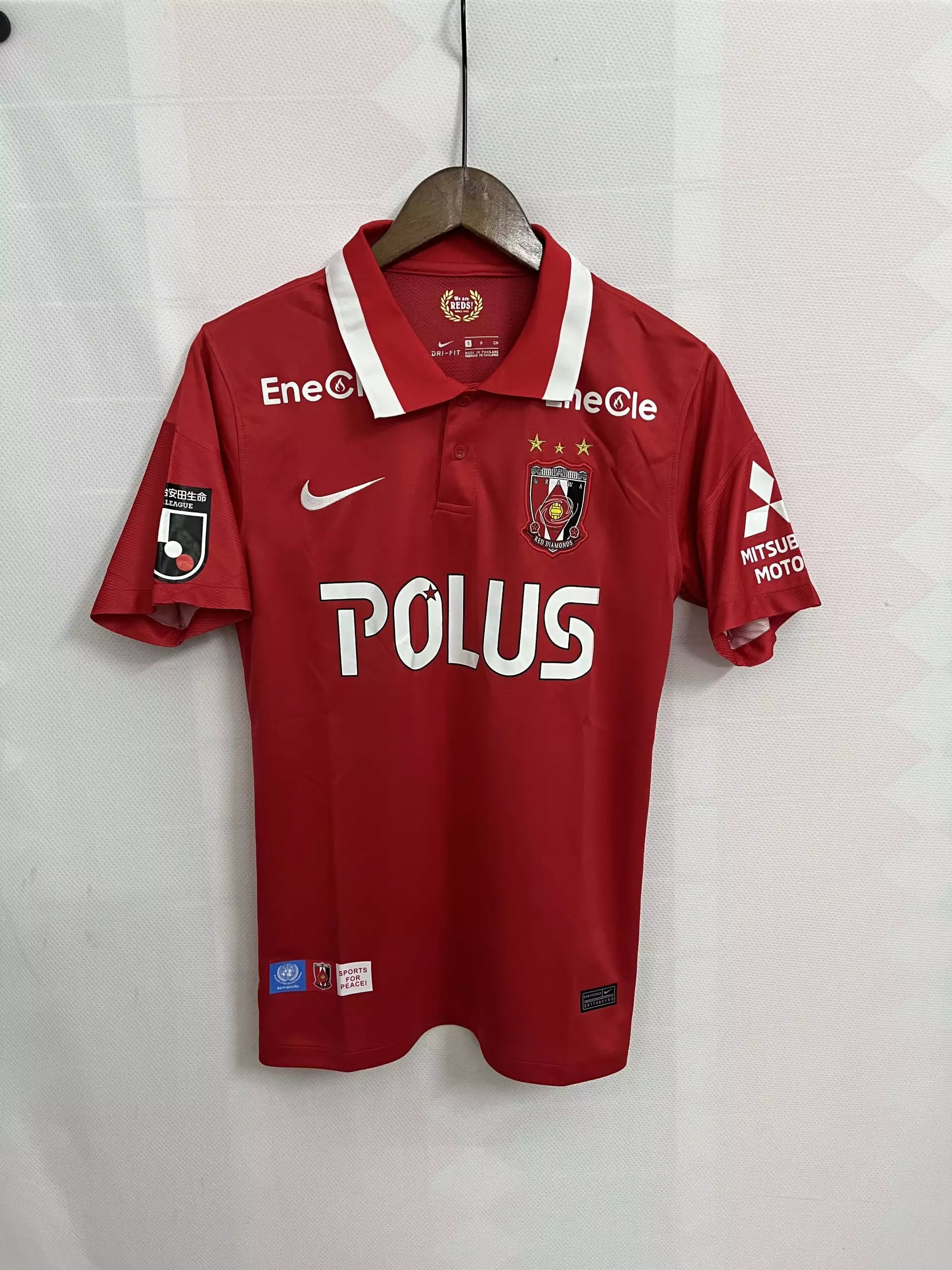 12 red 006