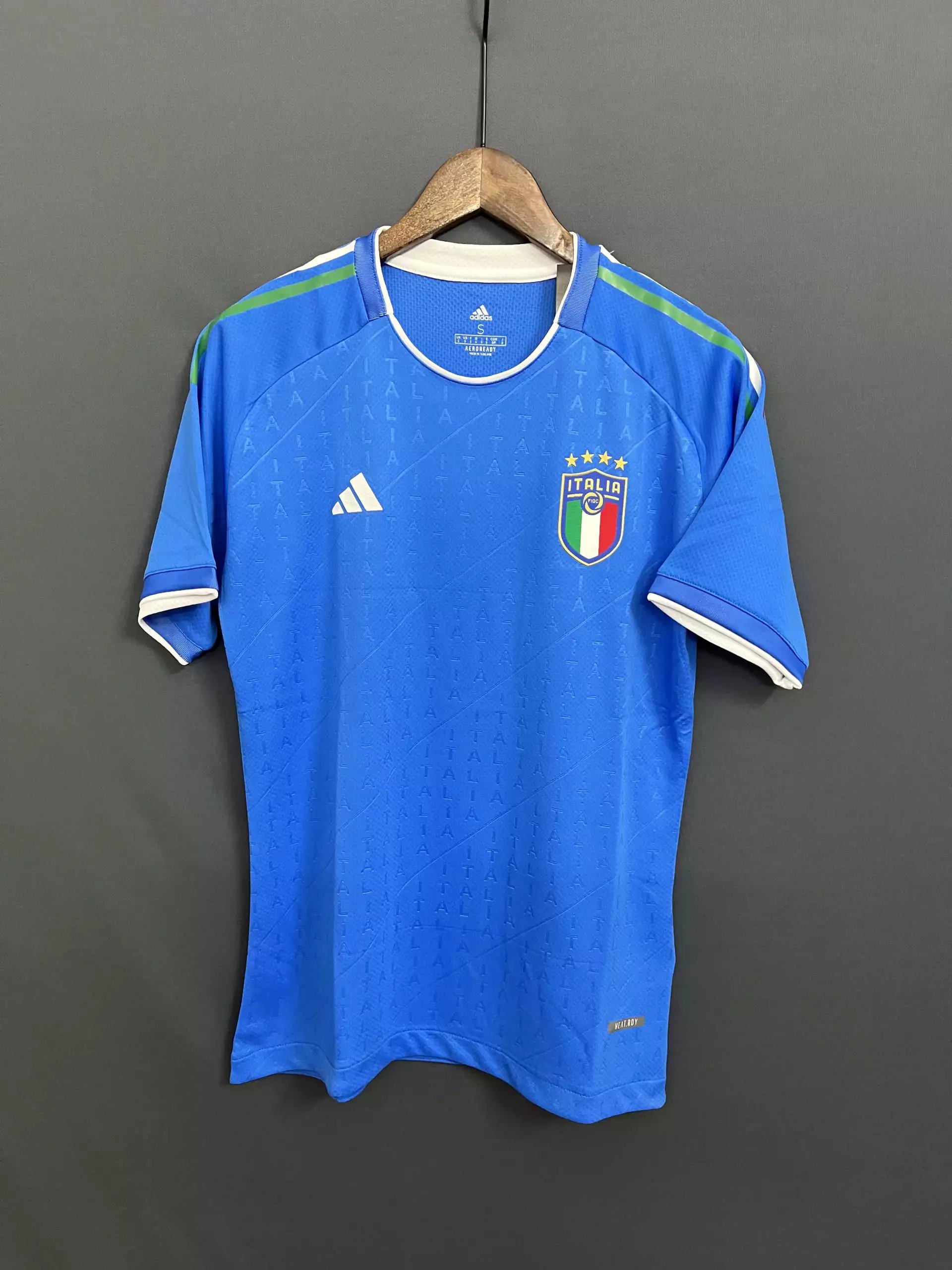 20 blue 006