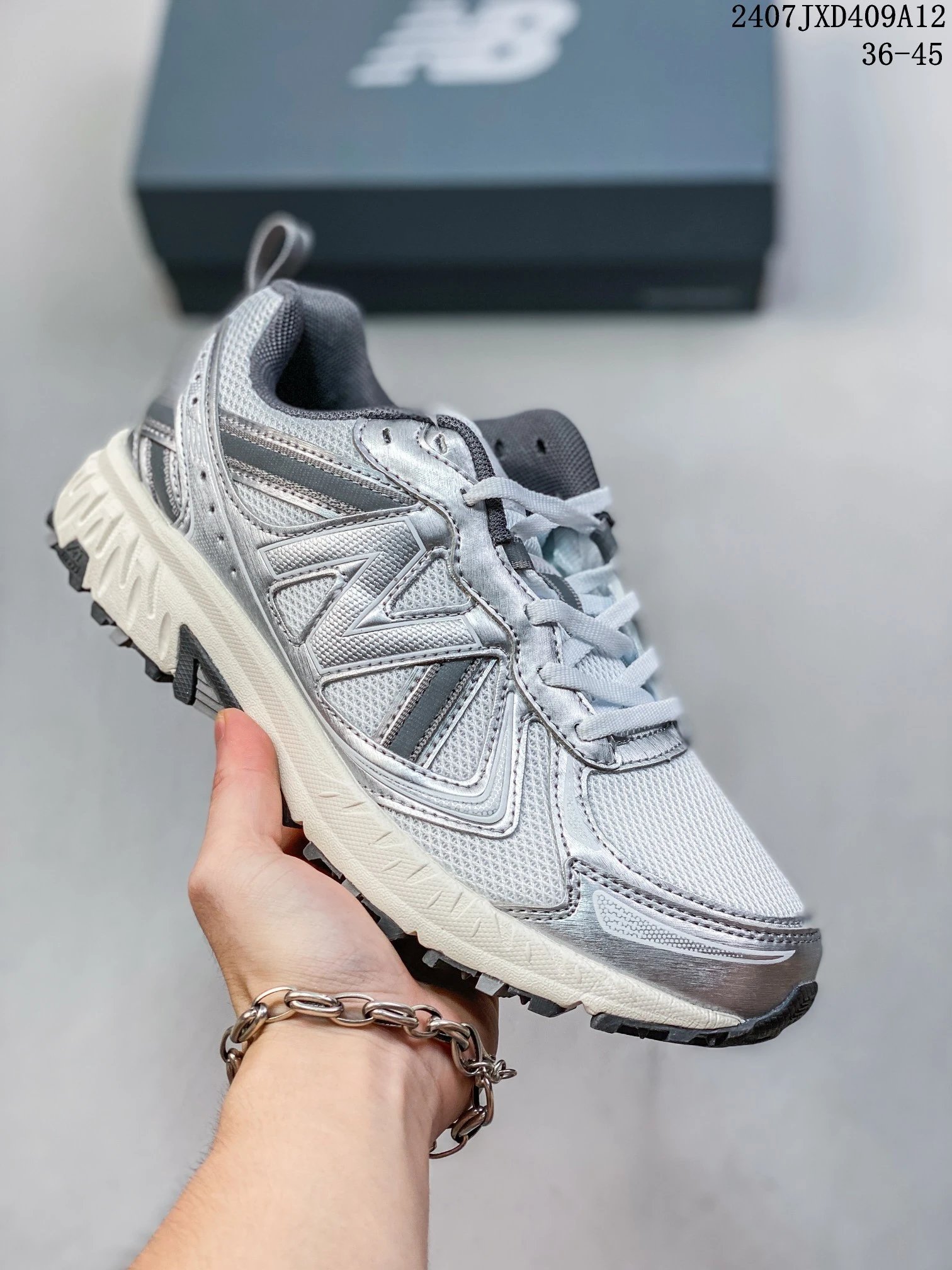 21 white