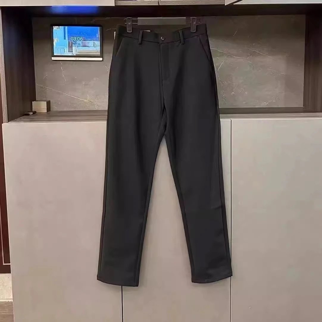 10 black
