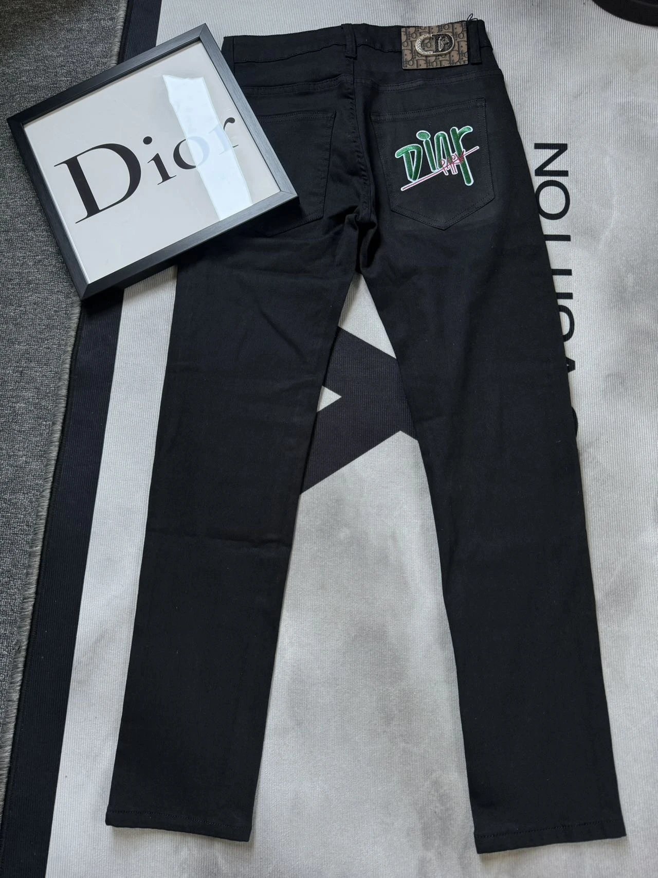 20 black