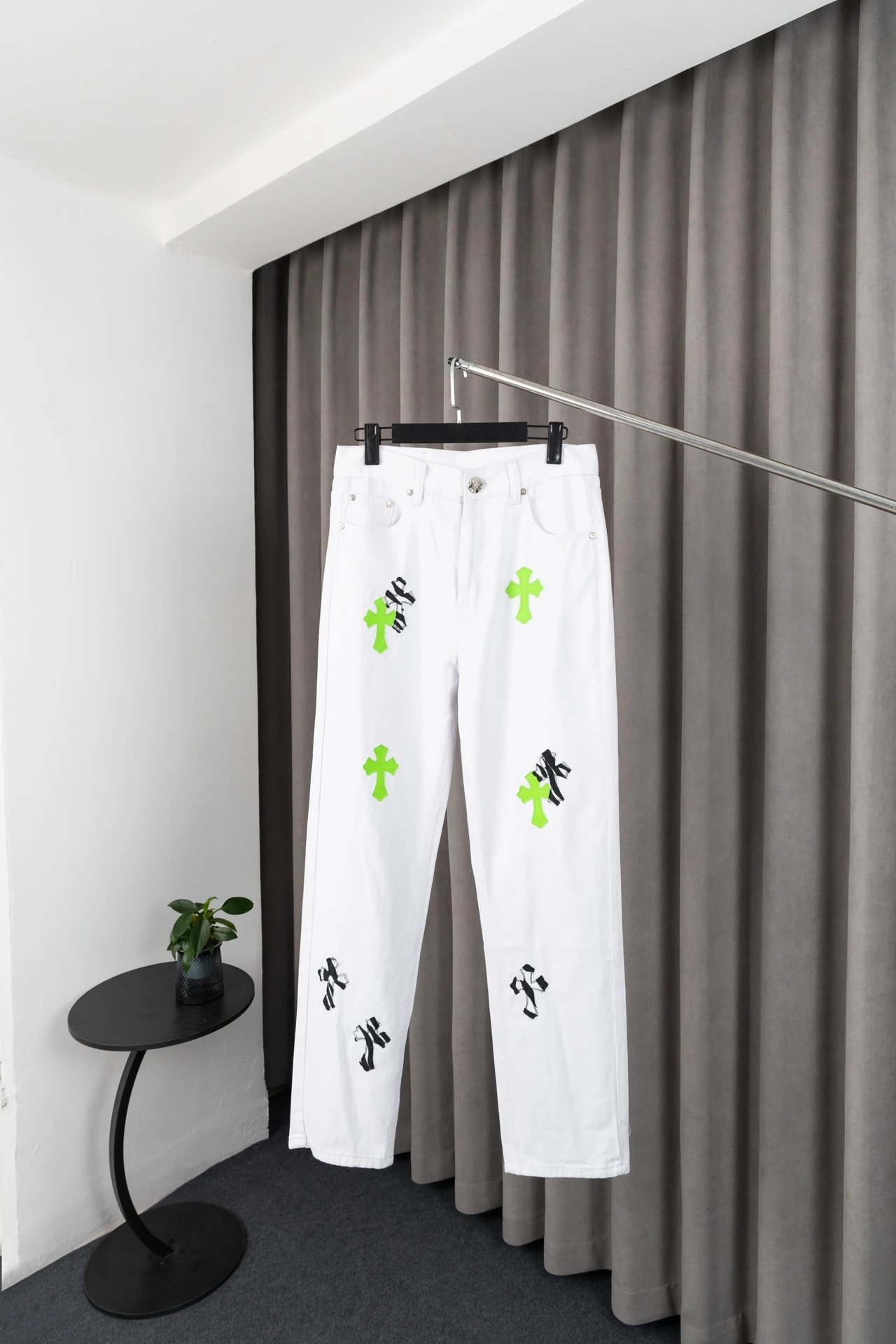 30 white