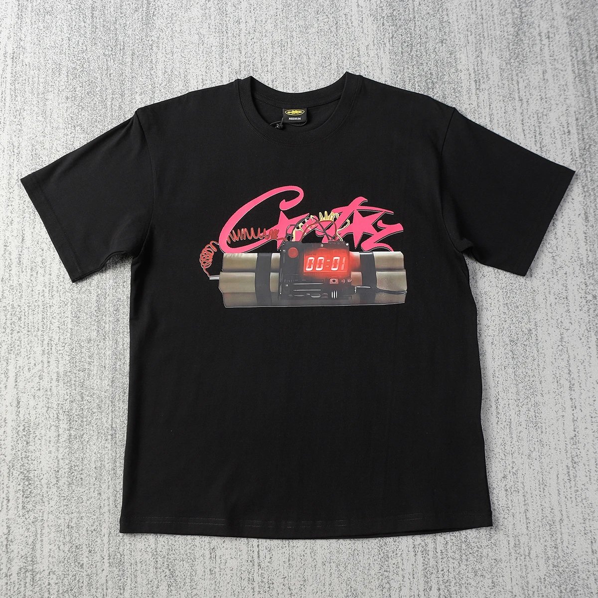 32 black