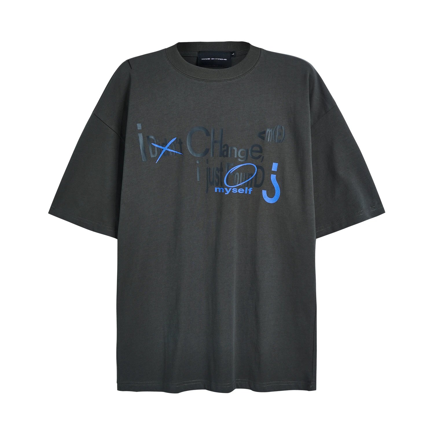 32 black