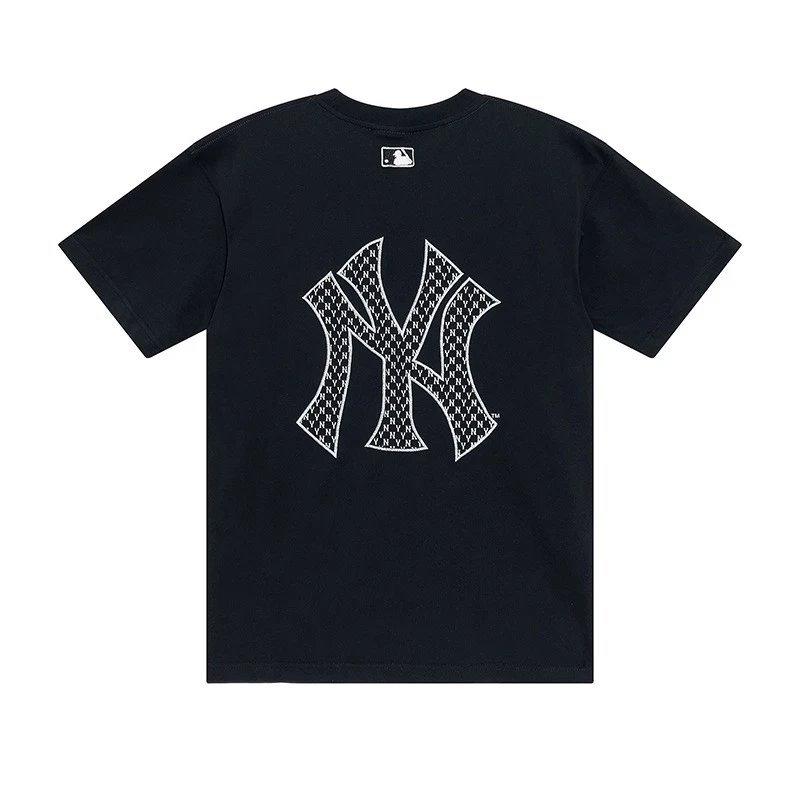03 Black