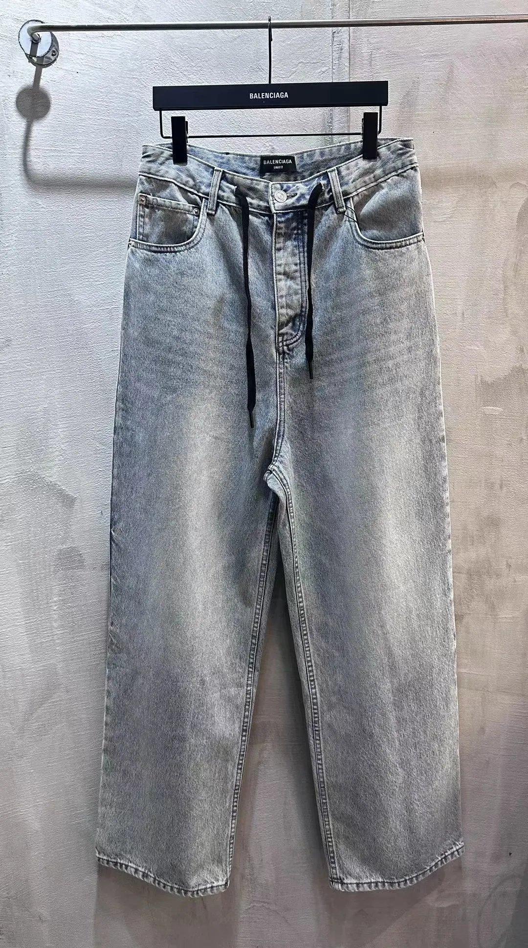 29 Denim blue