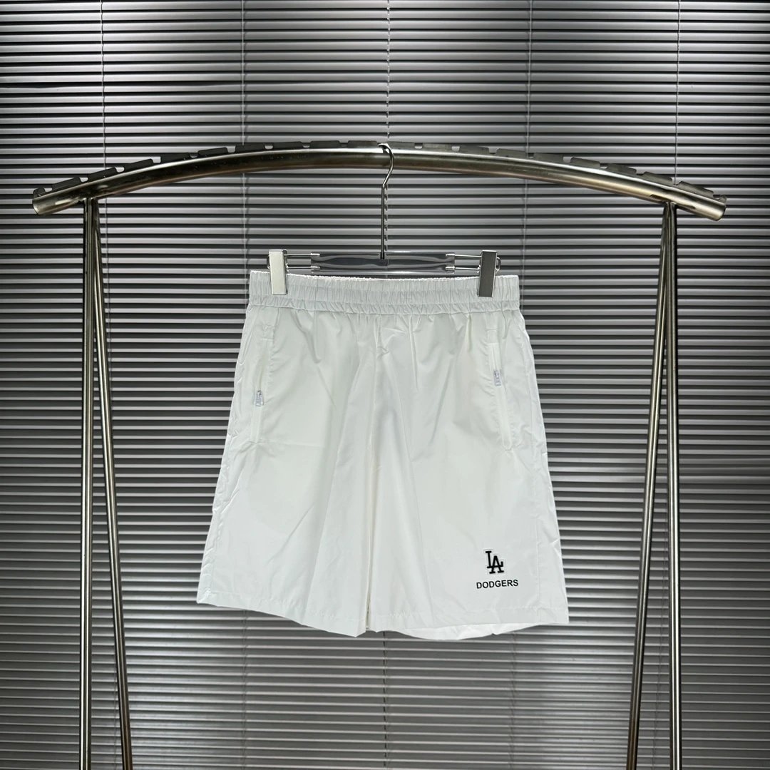 8 white