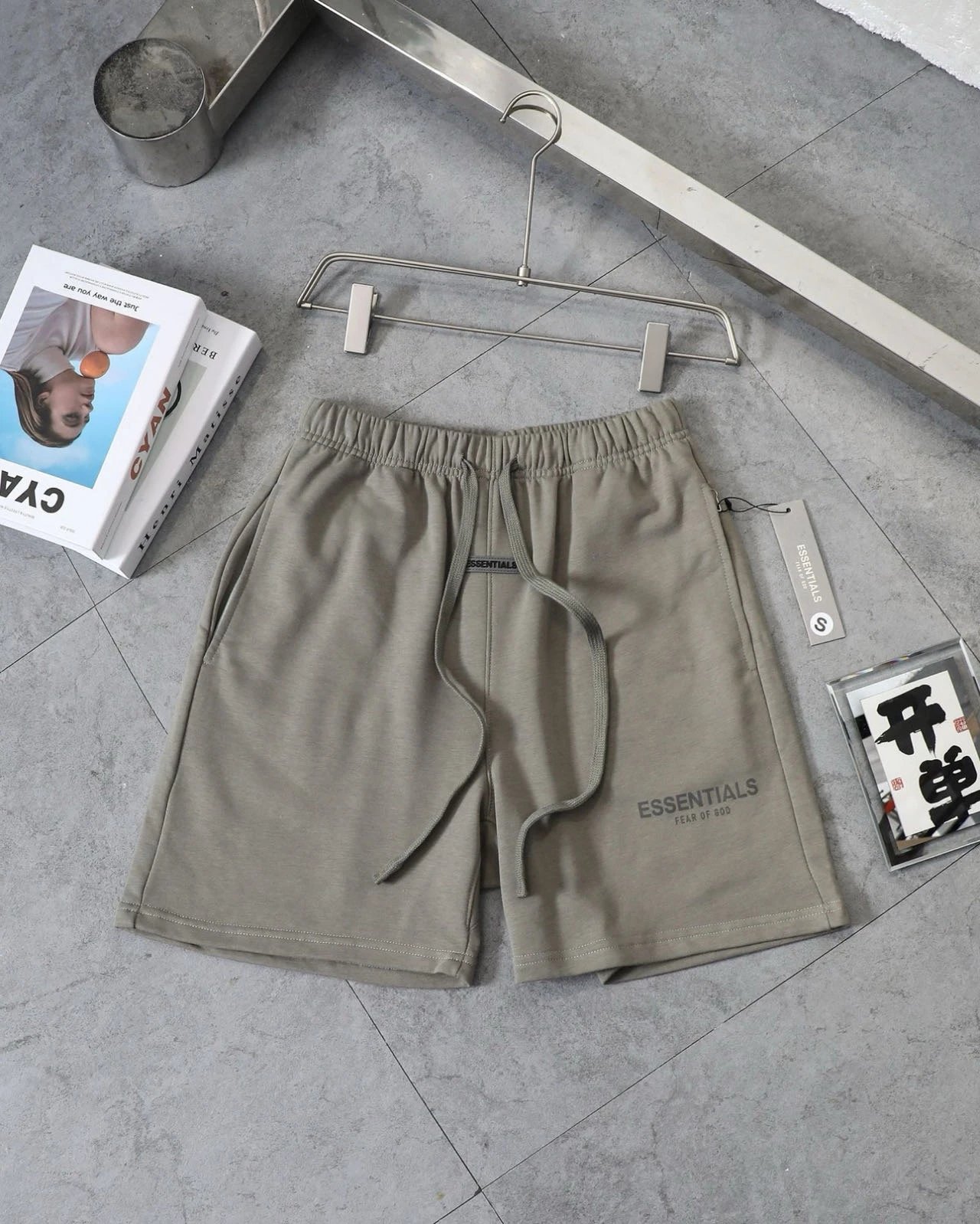 25 gray