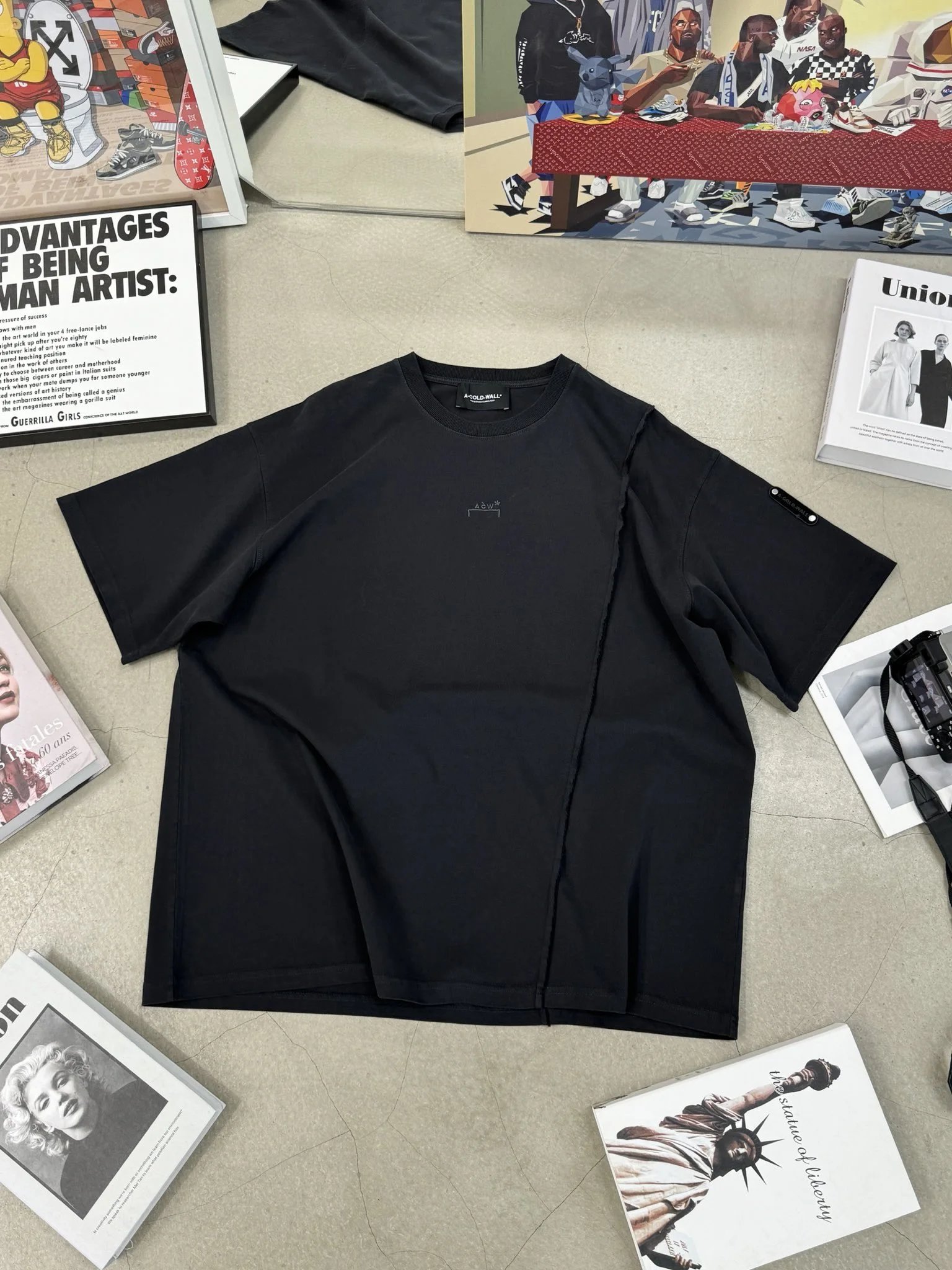 11 black