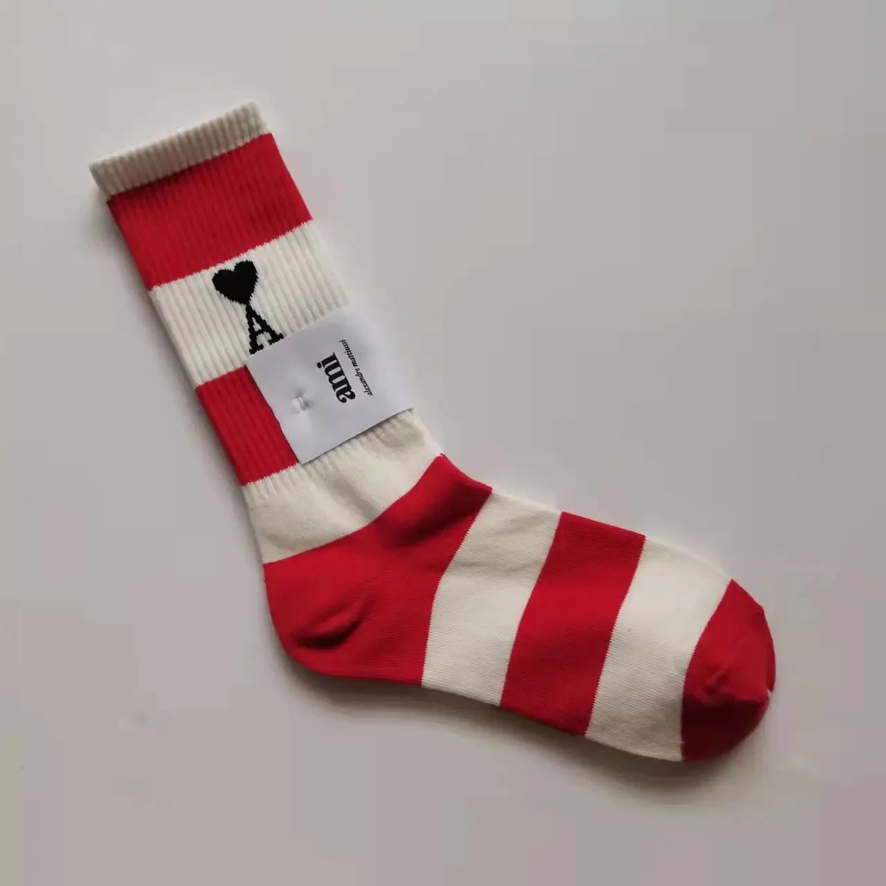 Red thin style