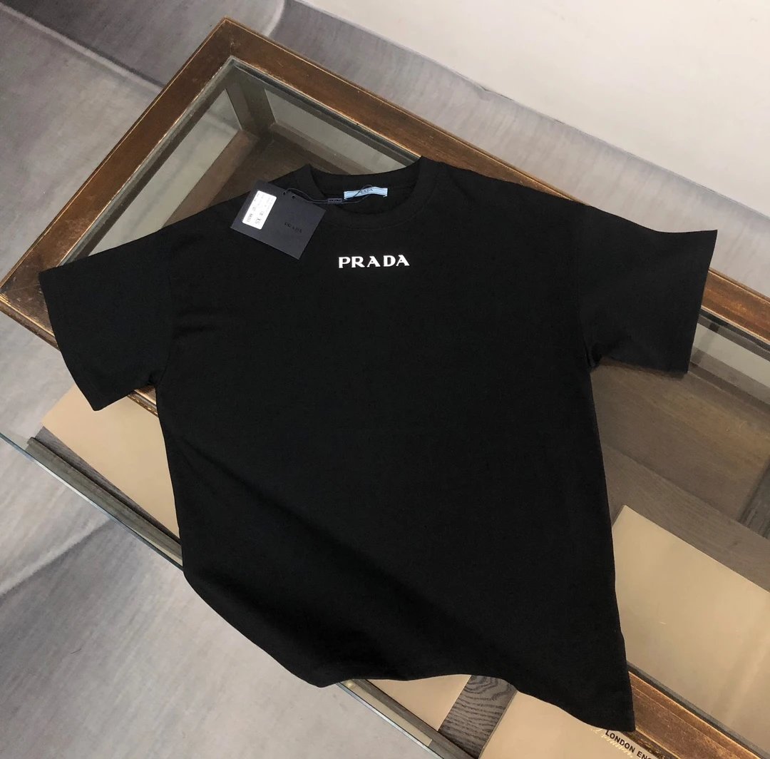 01 Black