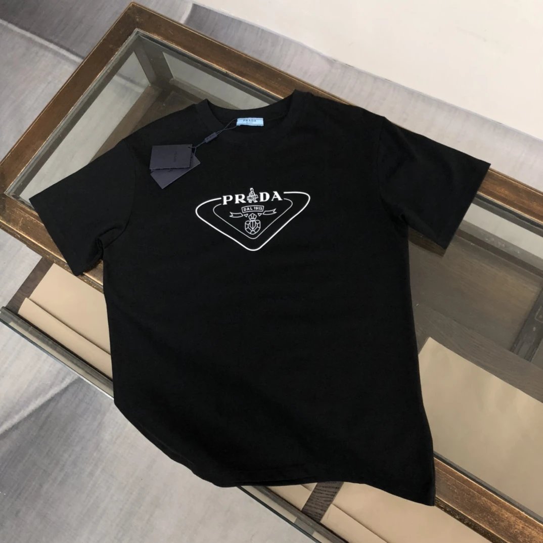 32 black