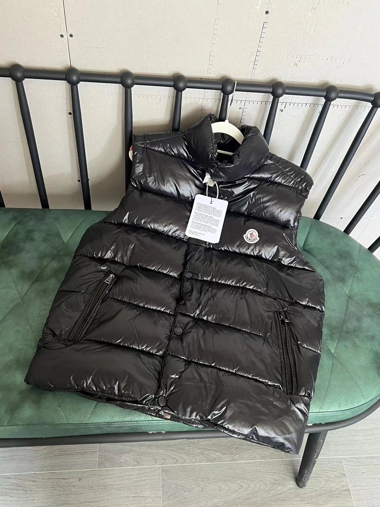 37 black
