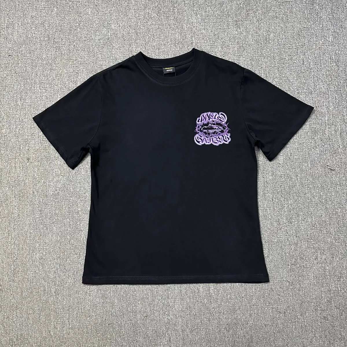 16 black