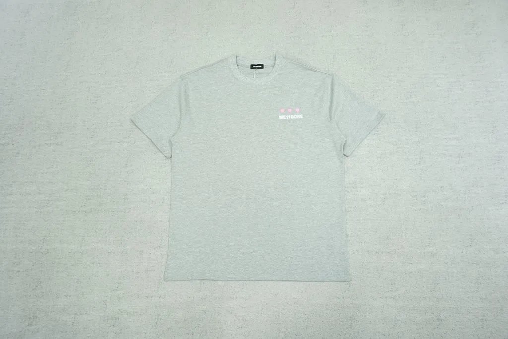 04 Gray